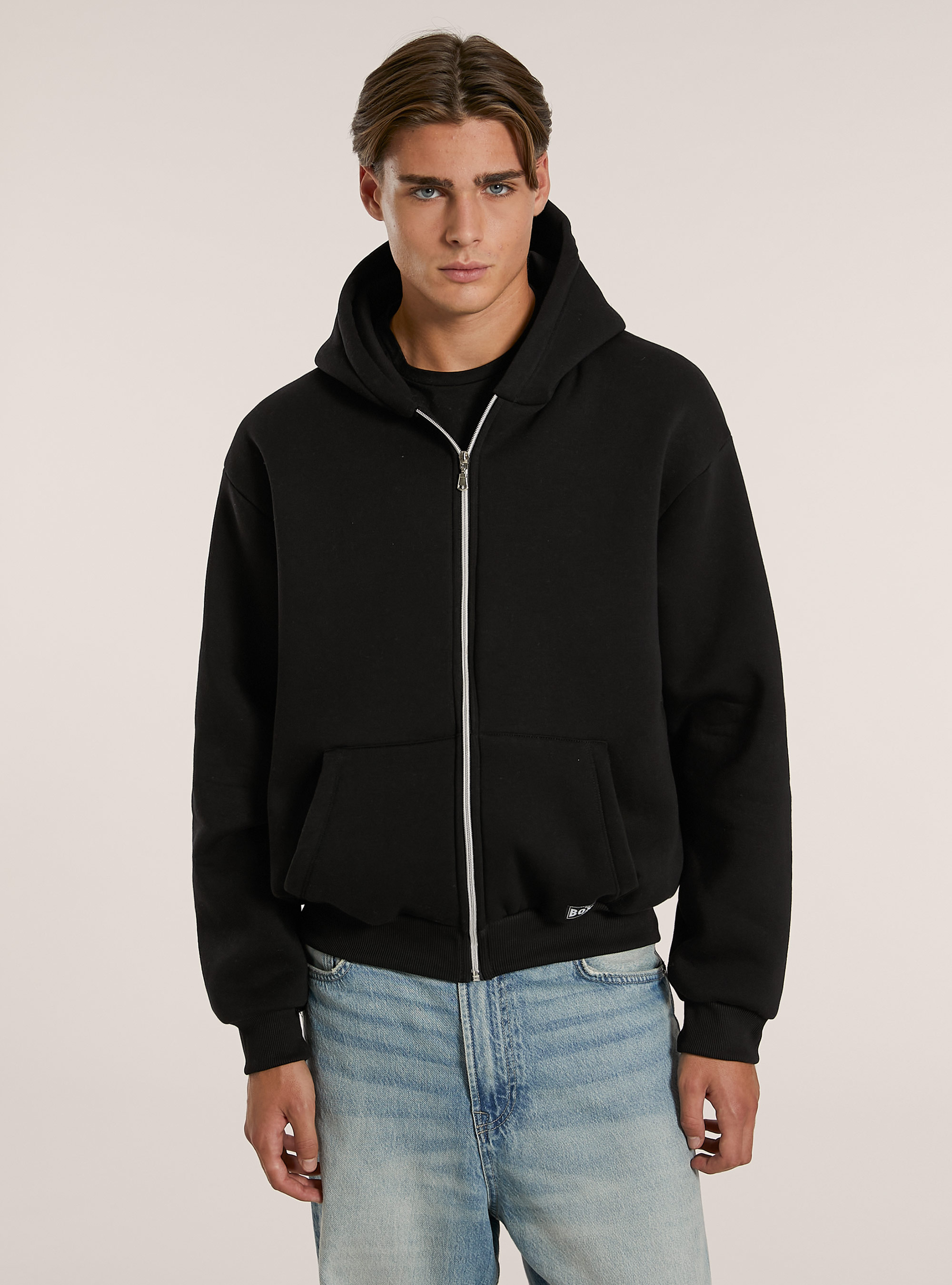 Sweat à capuche zippé et de forme carrée, BK1 BLACK