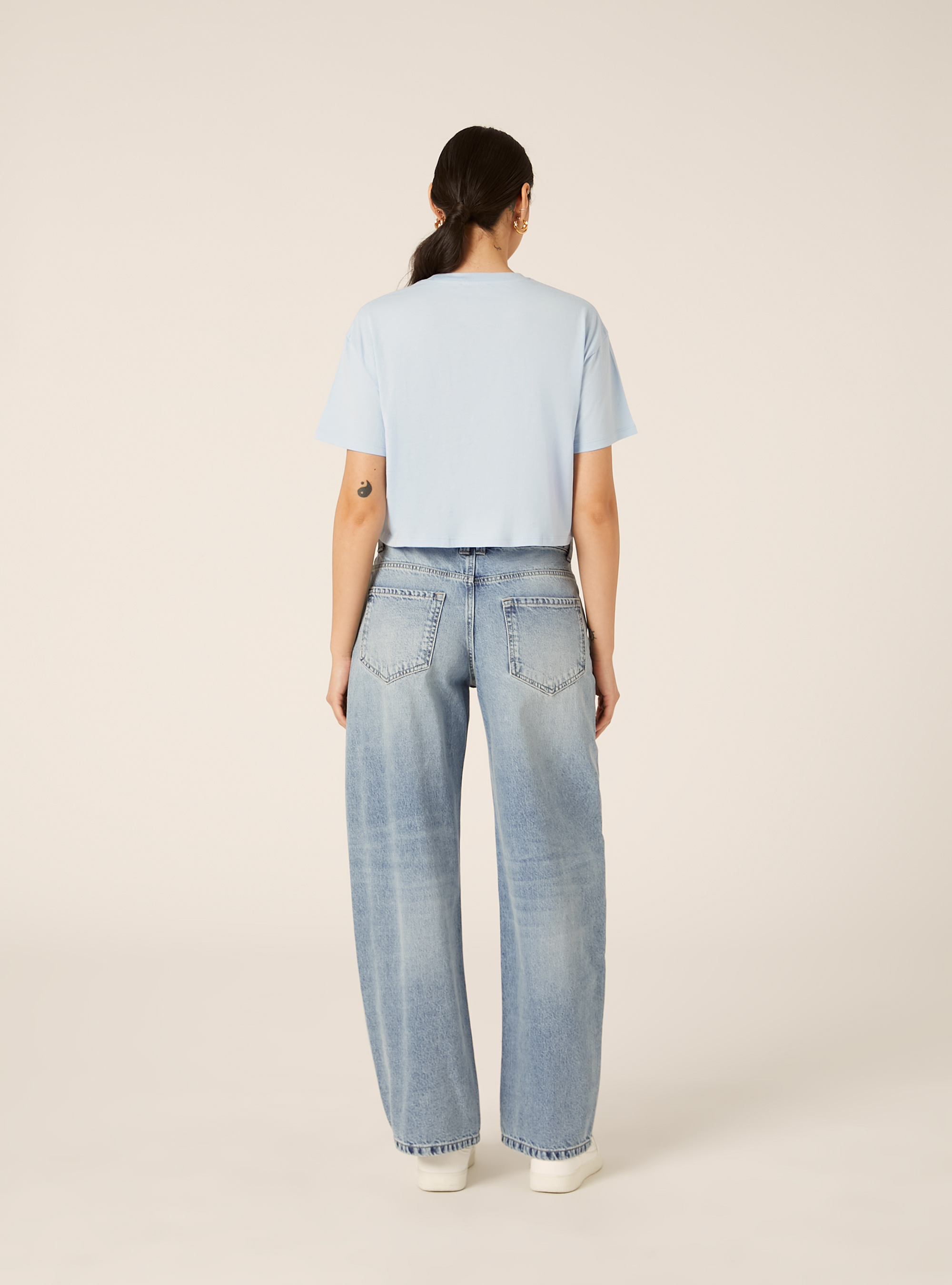 T-shirt crop over tinta unita, AZ2 AZURE MEDIUM