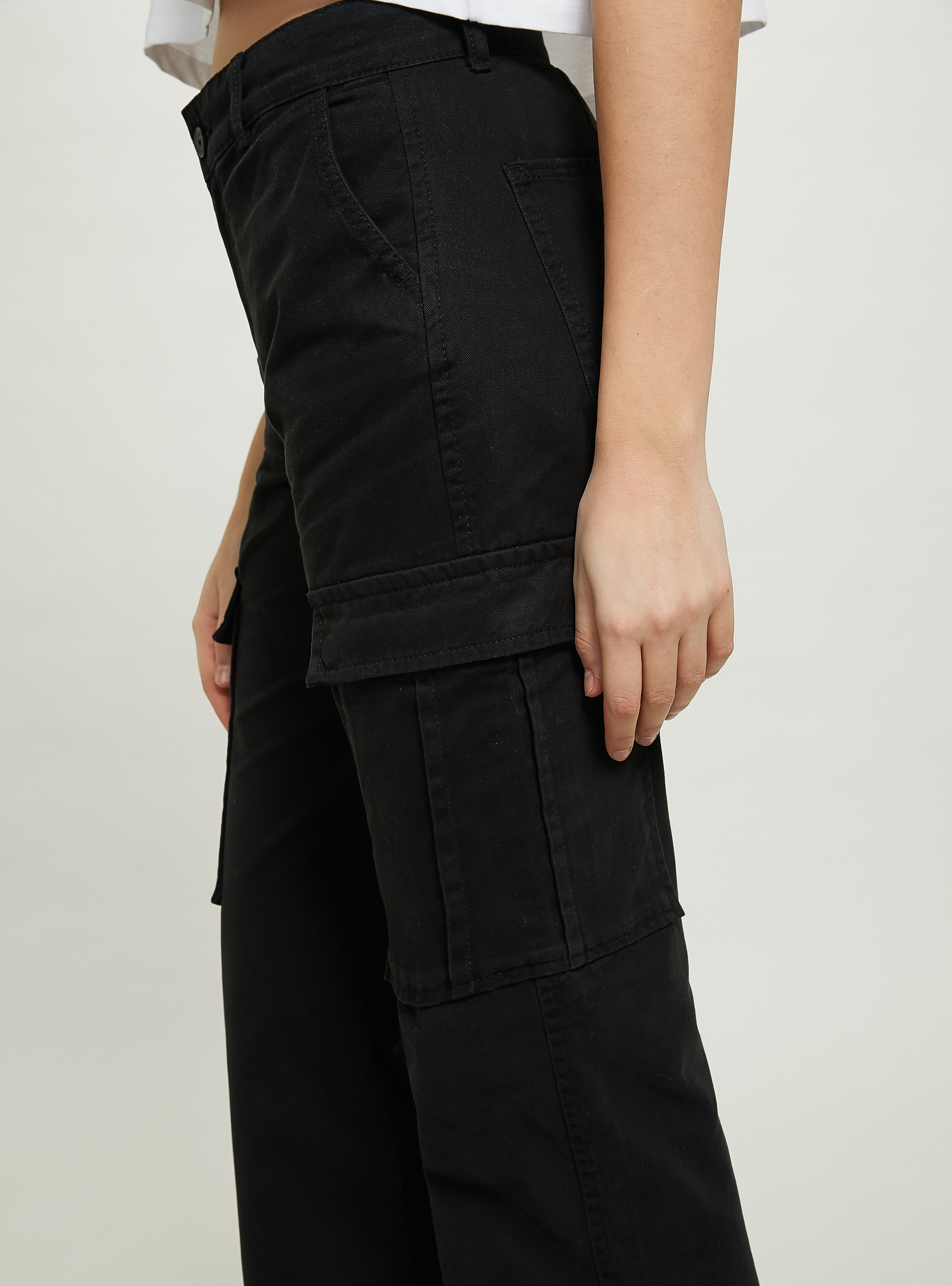 Pantal&oacute;n cargo de sarga, BK1 BLACK