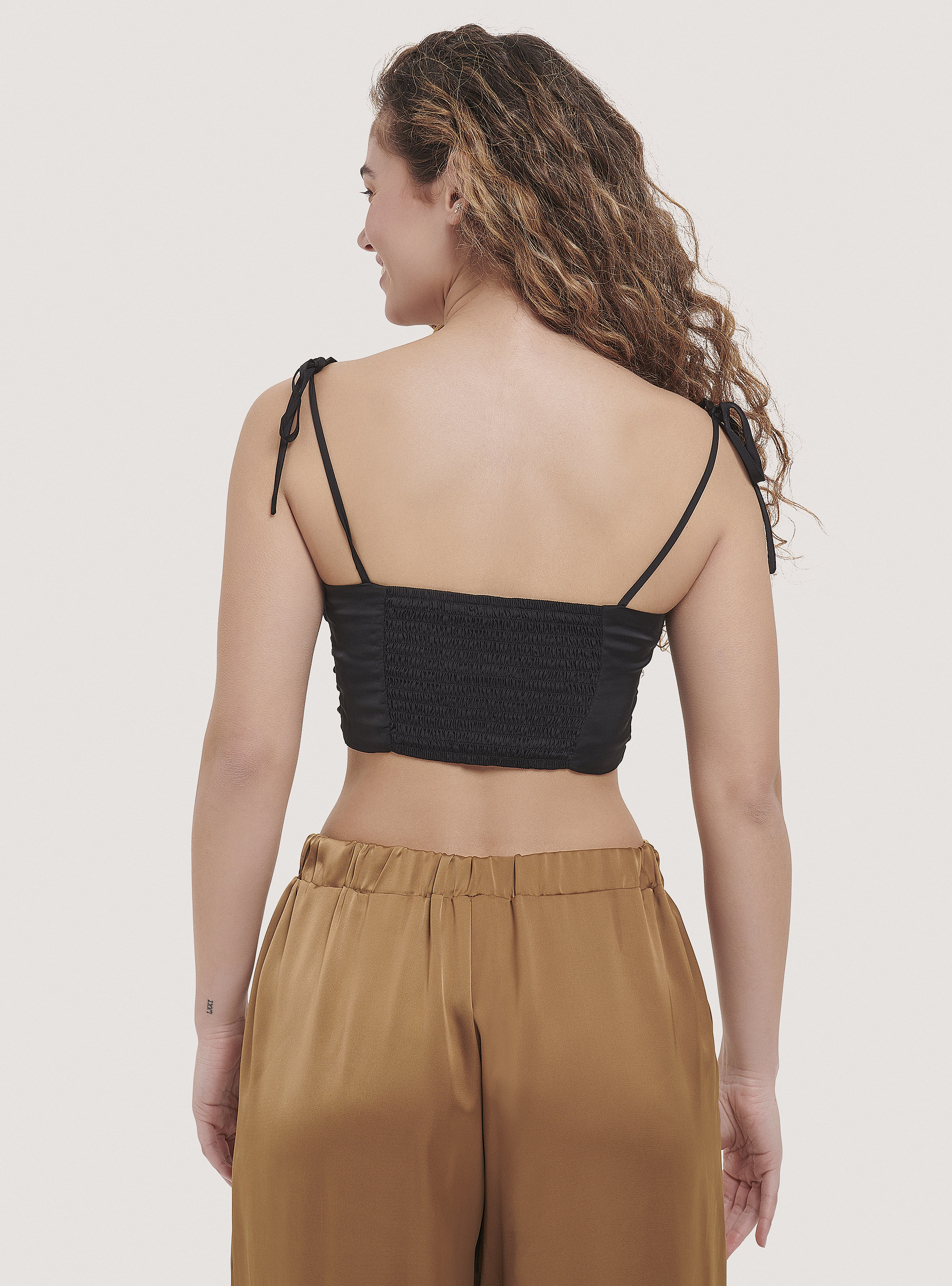 Cropped satin top, BK1 BLACK