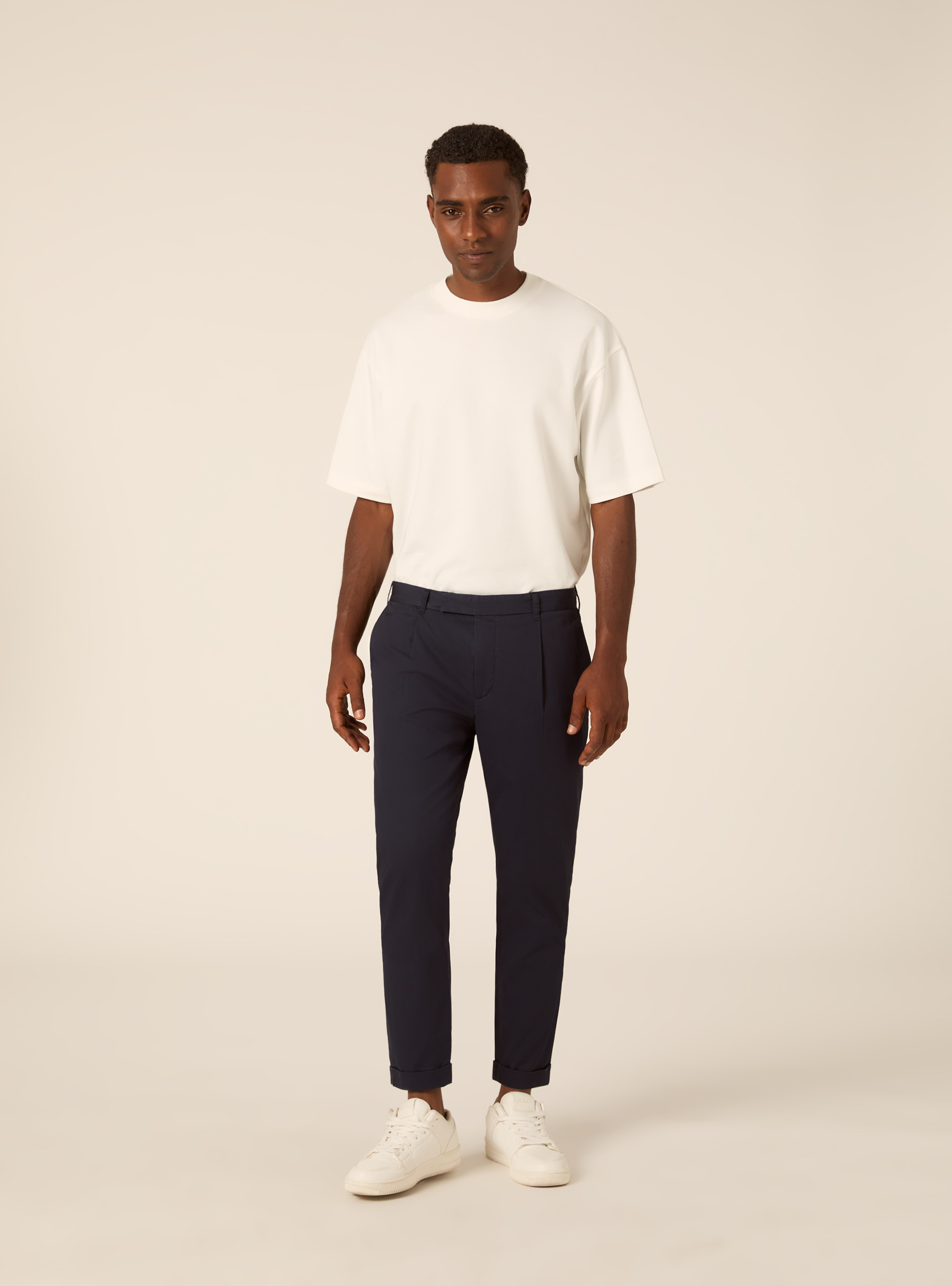 Pantaloni chino slim fit in twill, BL1 BLUE DARK