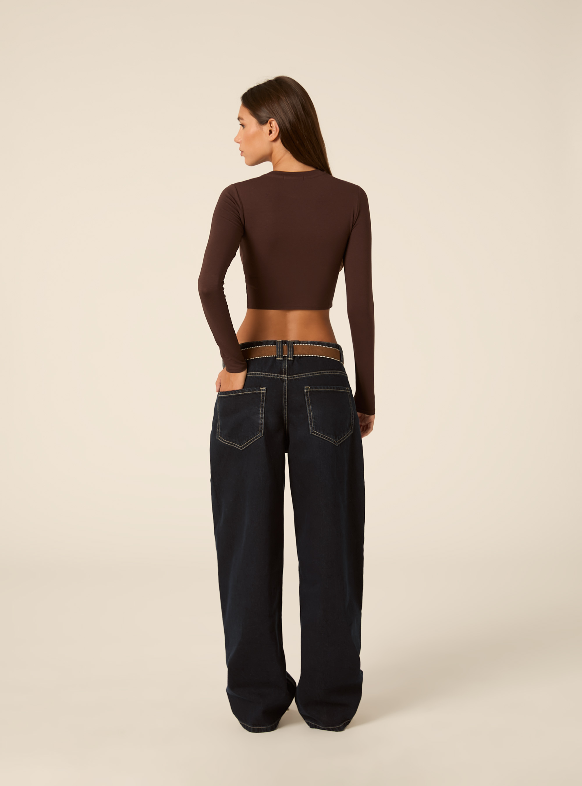 Maglia crop a maniche lunghe, BR1 BROWN DARK