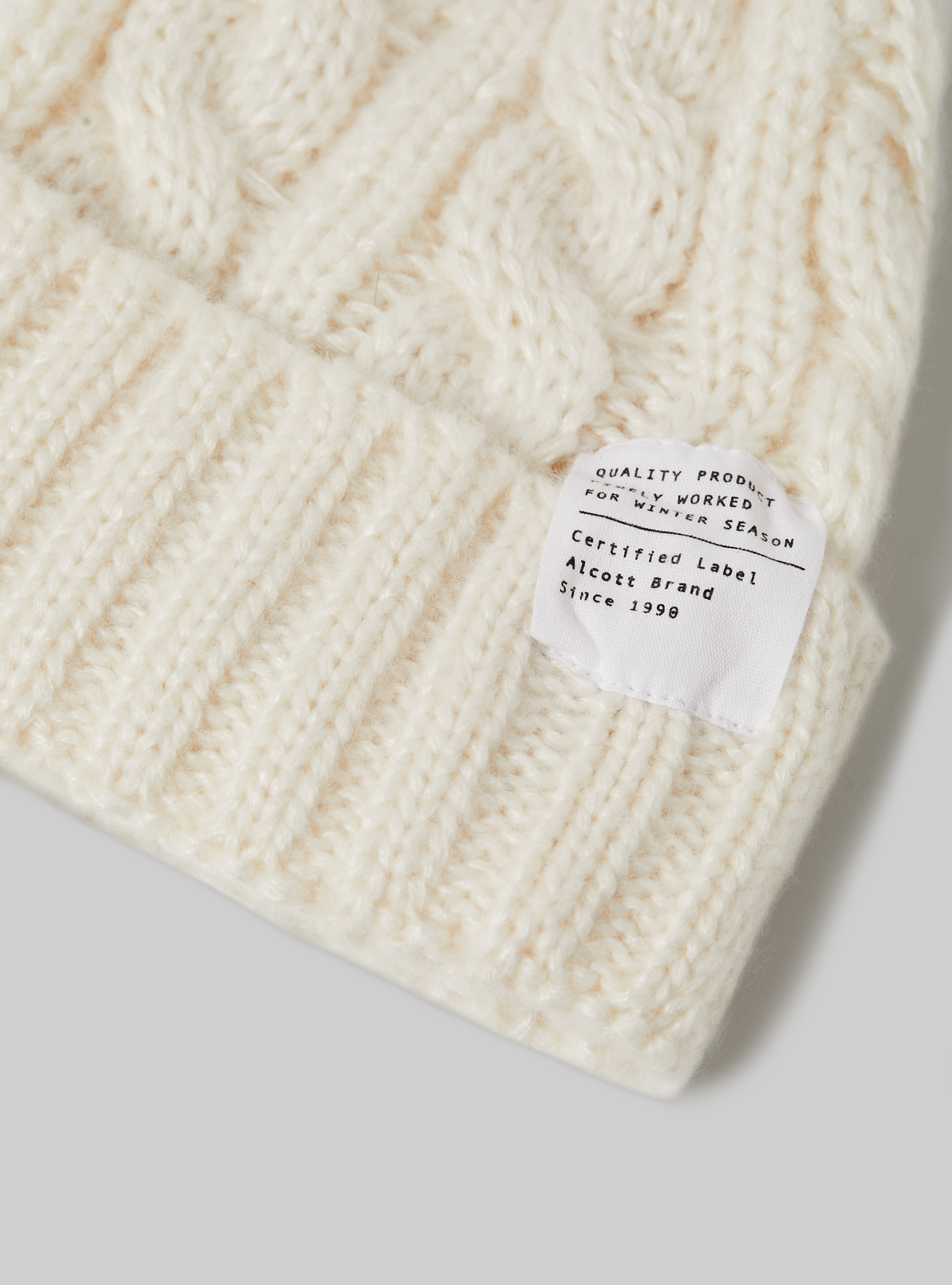 Cappello con trecce e patch, WH1 OFF WHITE