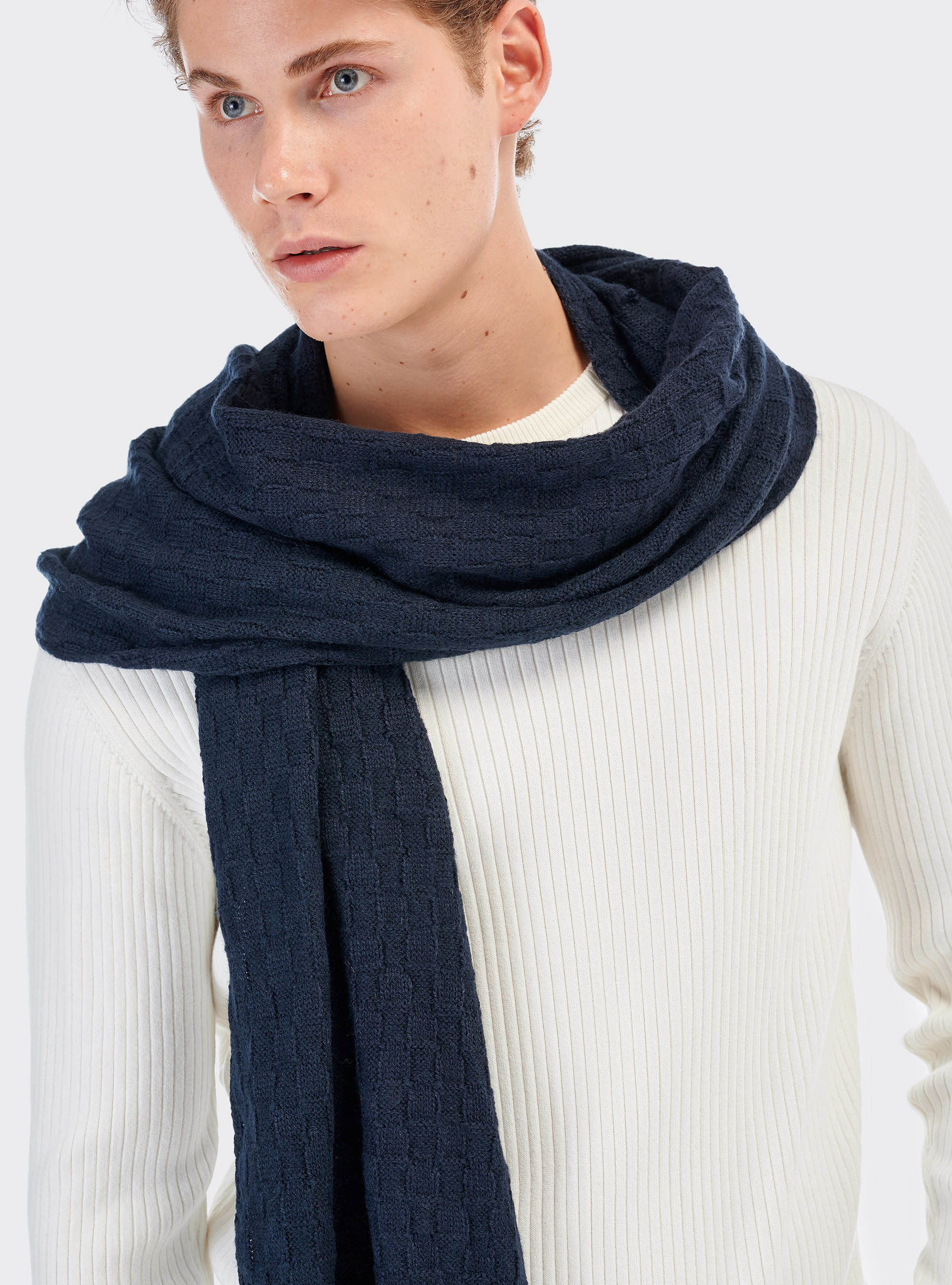 Sciarpa lavorata tinta unita, C210 BLUE NAVY