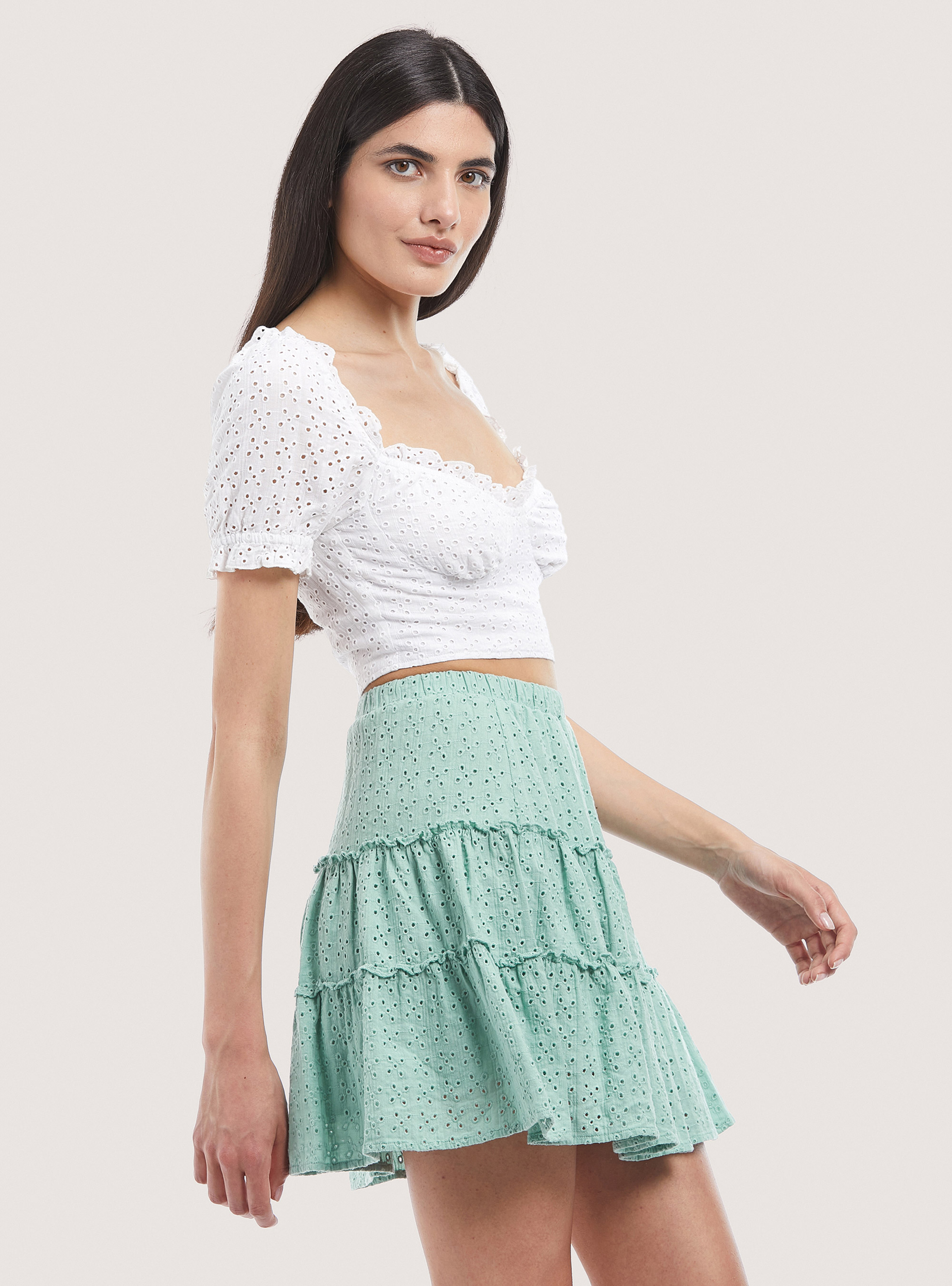 Crop top in pizzo san gallo, BIANCO