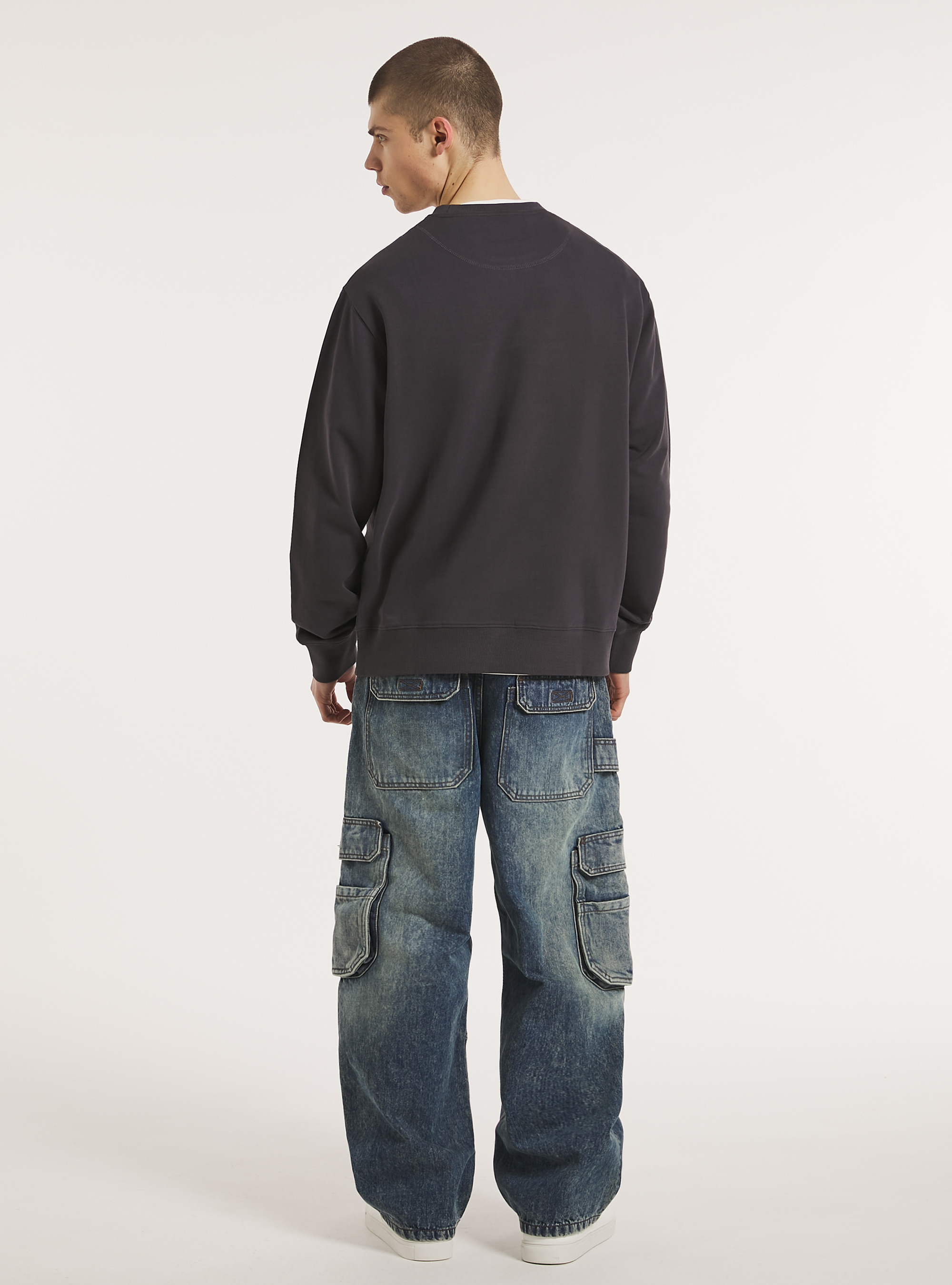 Plain-coloured crew-neck sweatshirt, GY1 GREY DARK