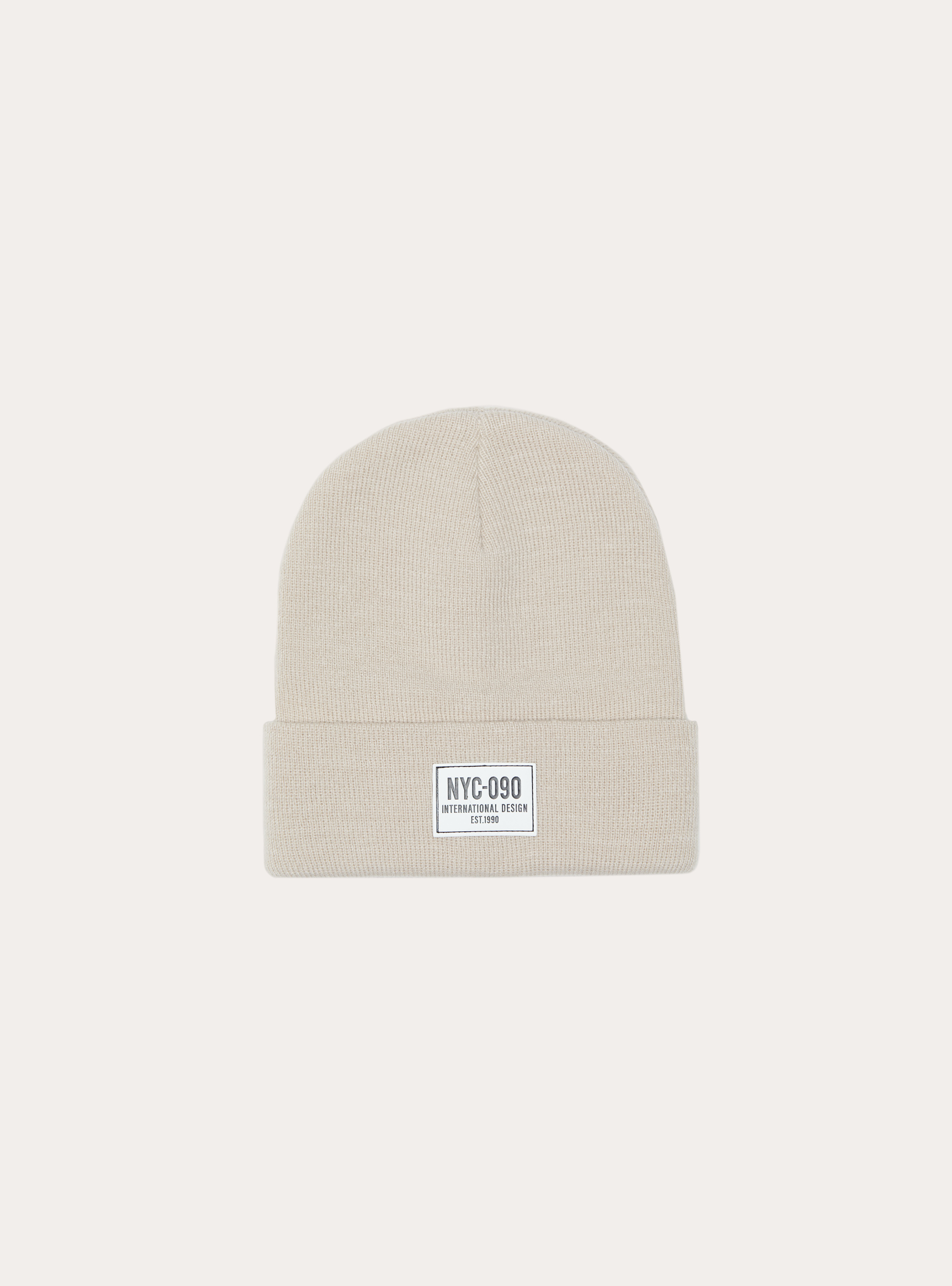 Warm beanie with patch, MBG3 BEIGE MEL LIGHT
