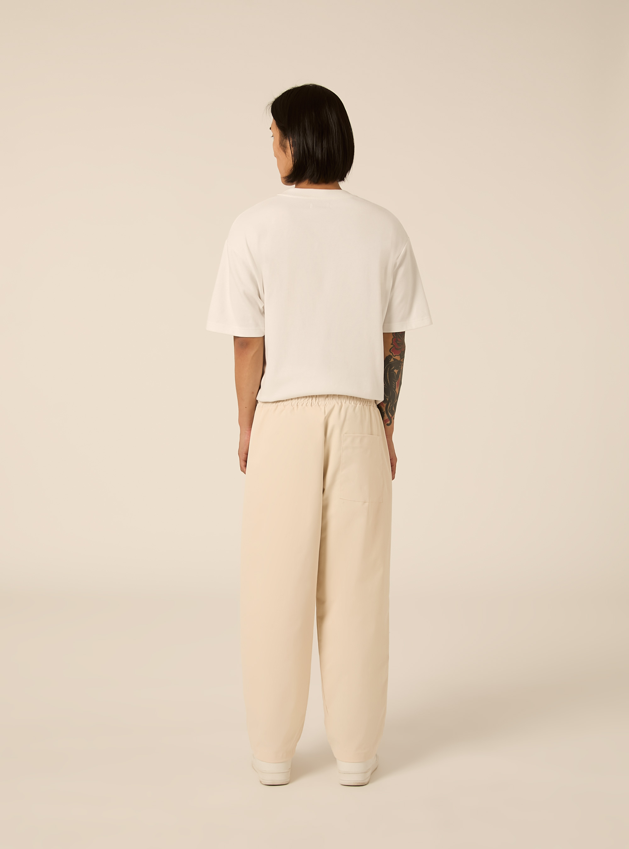 Pantaloni con coulisse in vita e pince, WH2 WHITE