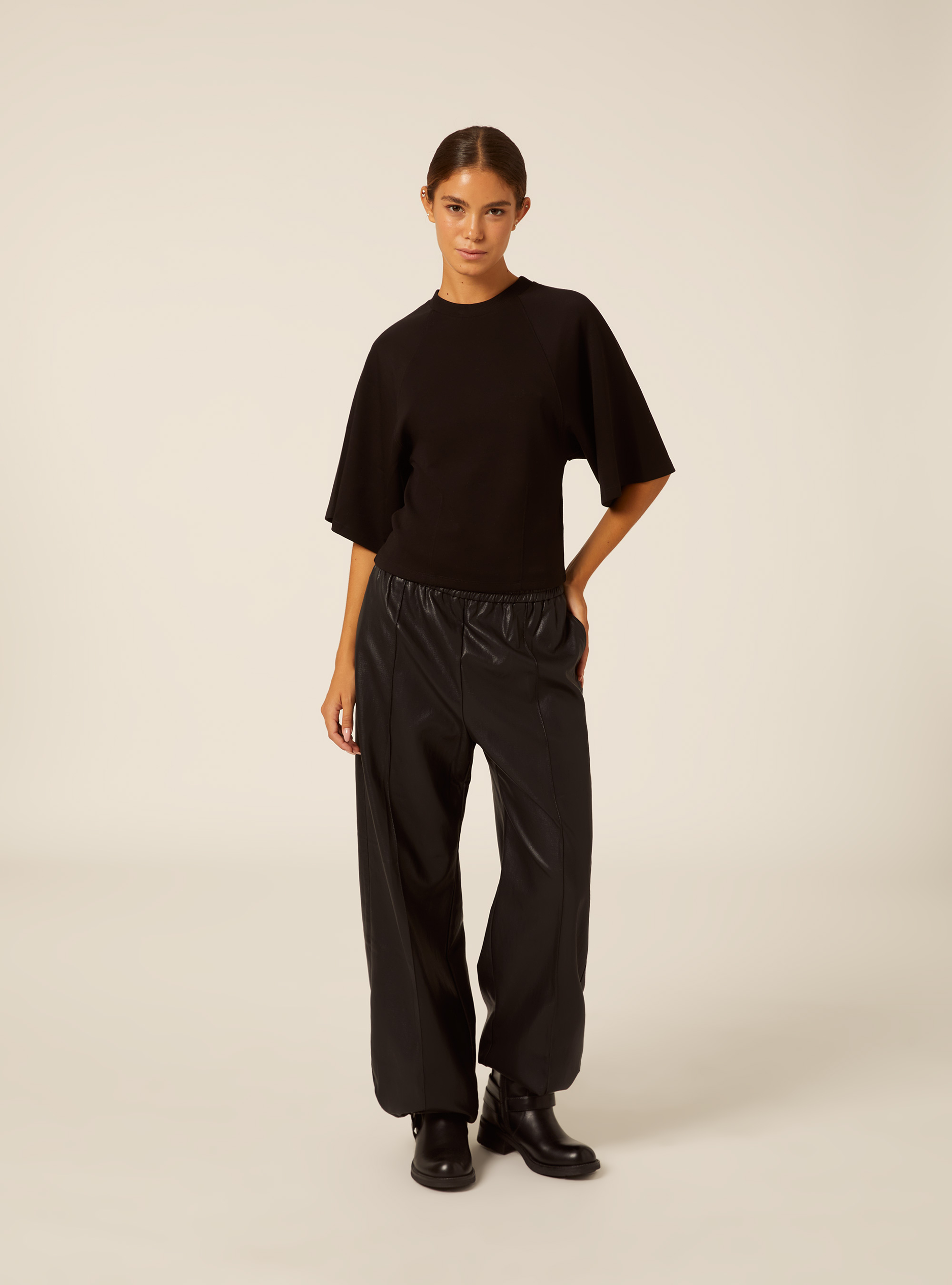 T-shirt soft touch, BK1 BLACK