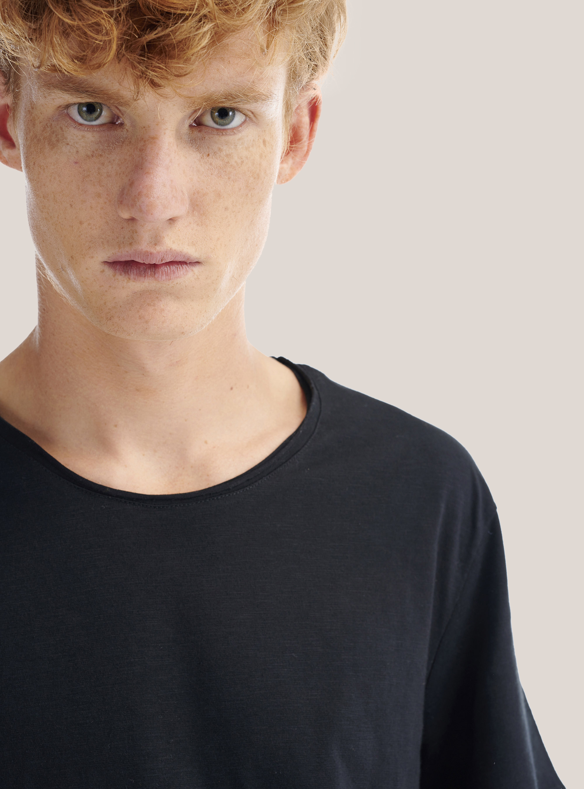 T-Shirt aus combed Baumwolle, C101 BLACK