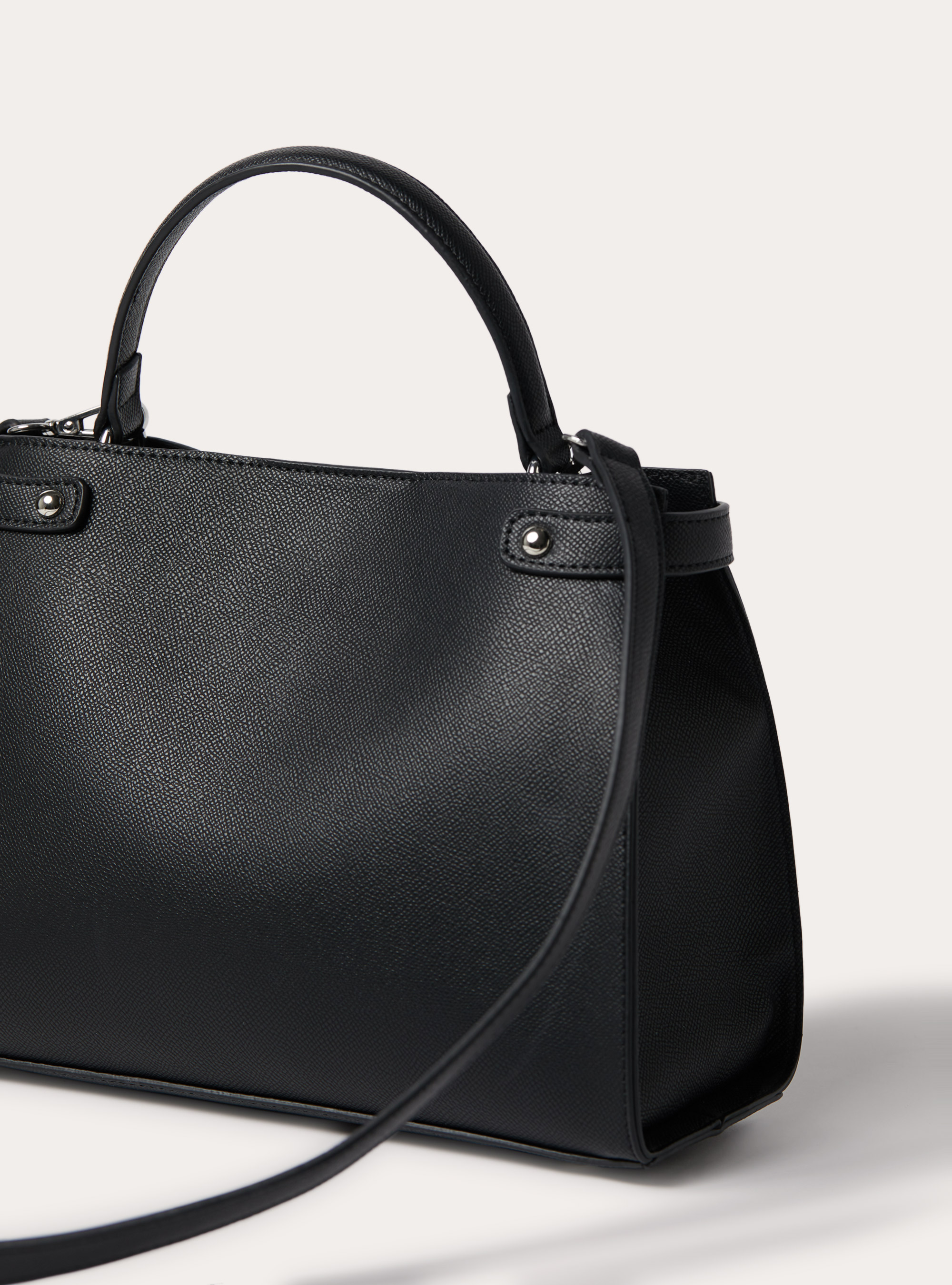Tasche in Lederoptik mit Schulterriemen, BK1 BLACK