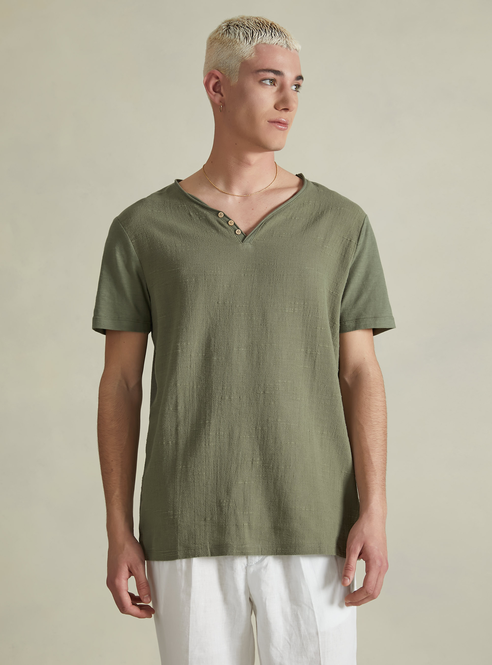 Linen blend V-neck T-shirt, KY2 KAKY MEDIUM