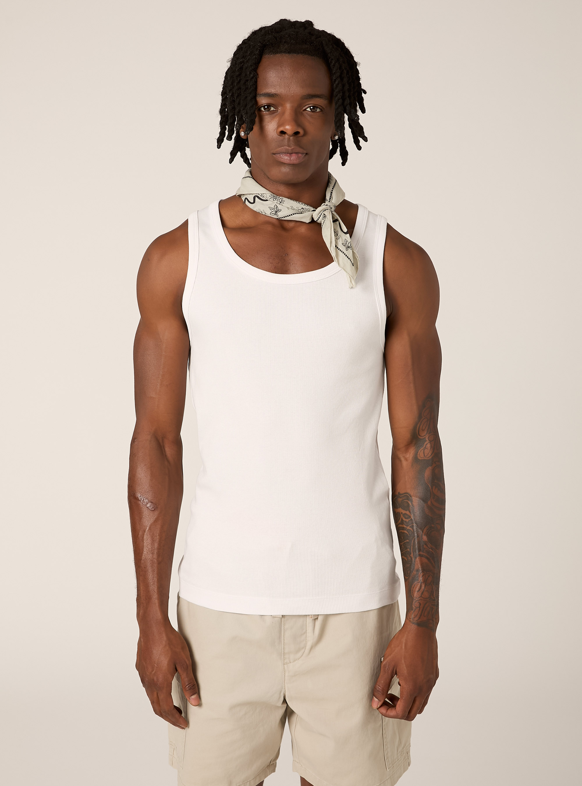 Confezione Da 5 Canottiere Uomo A Coste | Cotone Mélange | Senza Cuciture Laterali | Comfort Ottimale - Foto 5