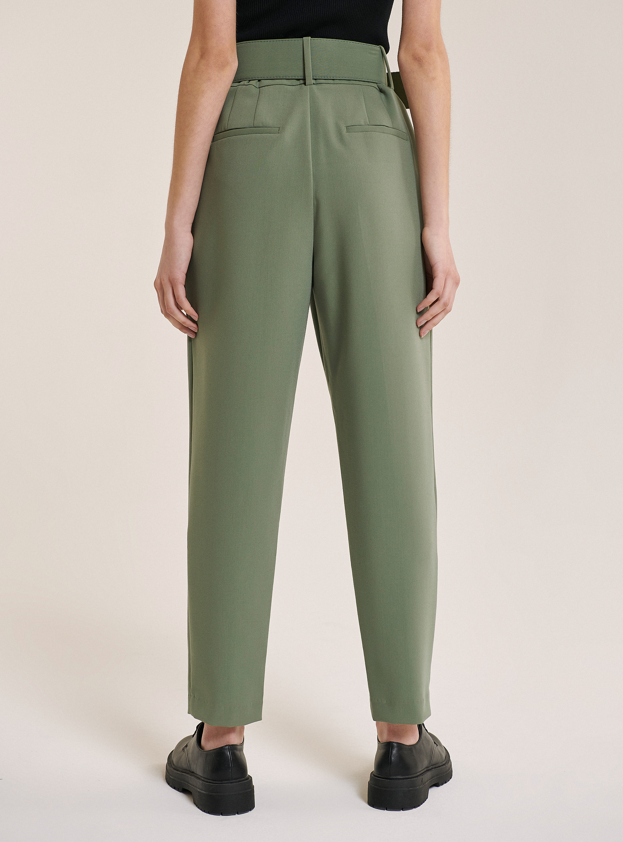 Formal trousers with pinces, C0662 LIGHT GREEN