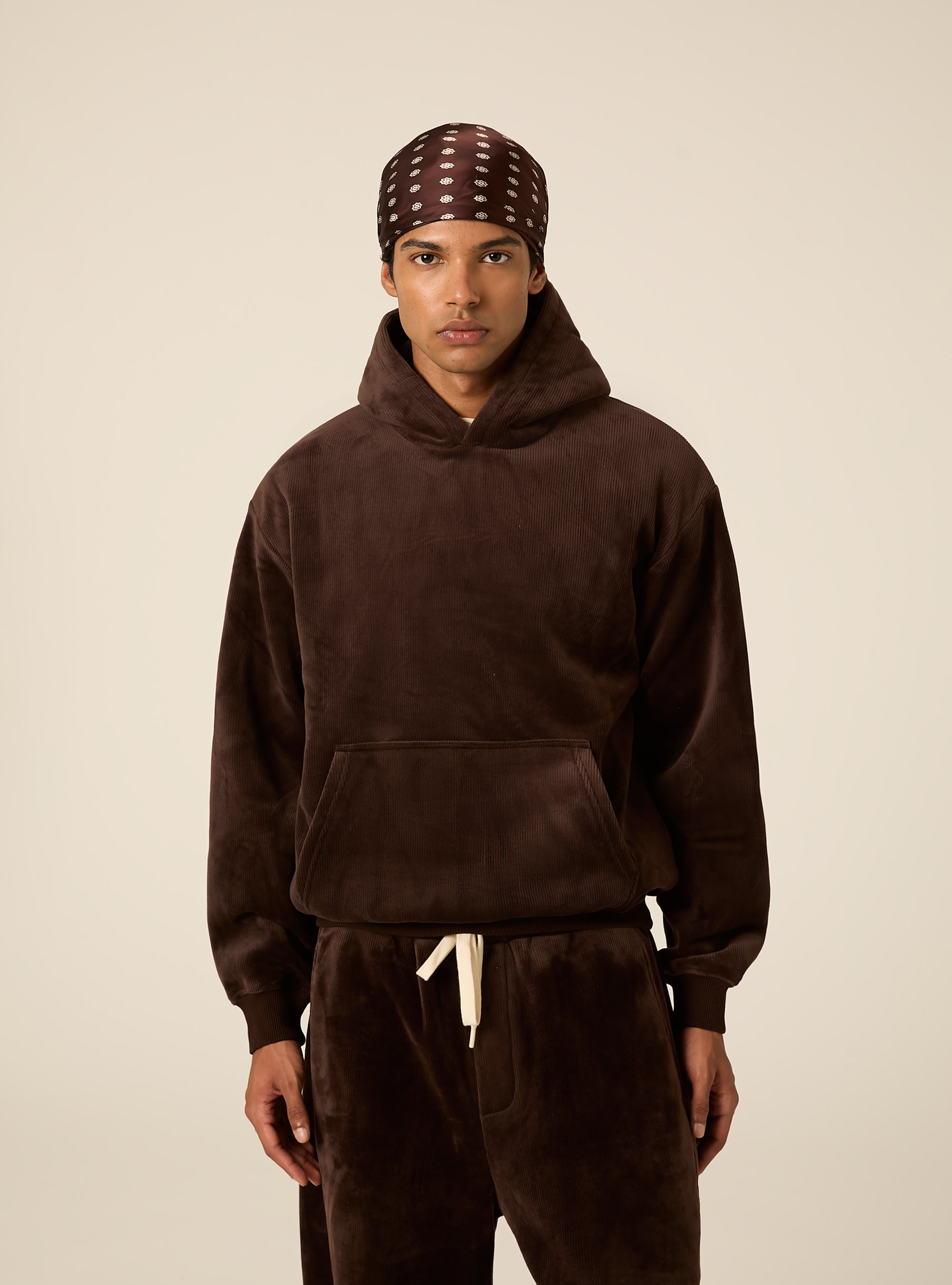 Felpa con cappuccio boxy fit in velluto a coste, BR1 BROWN DARK