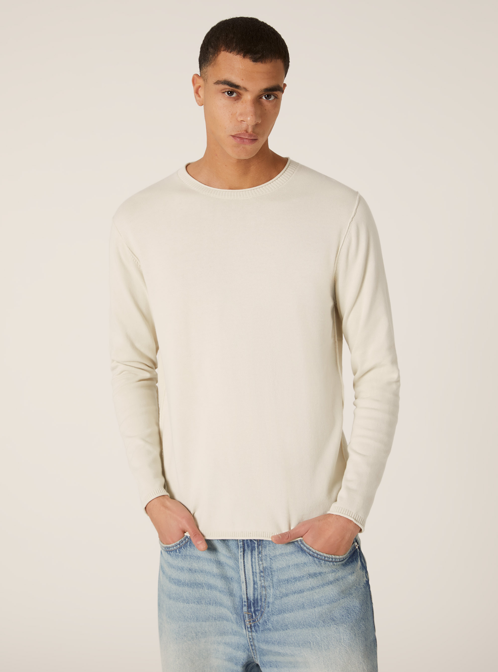 Pull en coton à col rond, WH2 WHITE