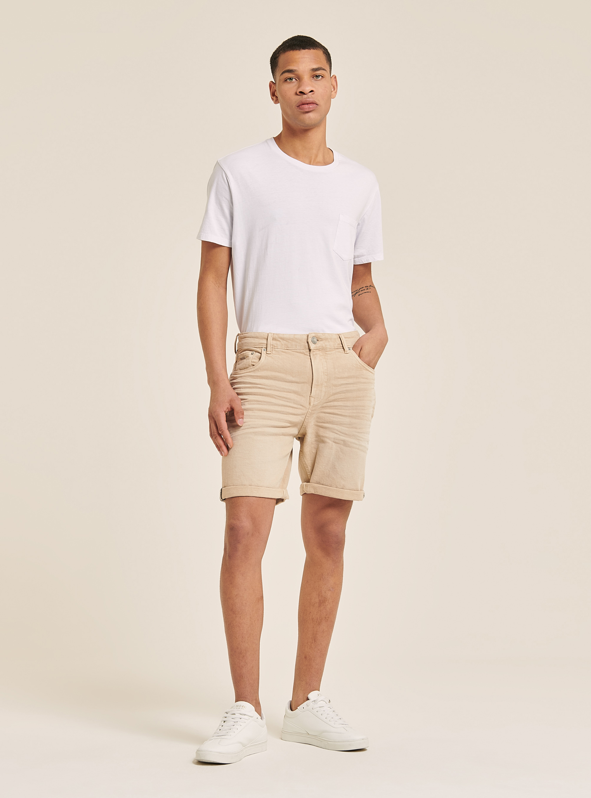 Bermudas de sarga de algodón elástico tenido en prenda, BG3 BEIGE LIGHT