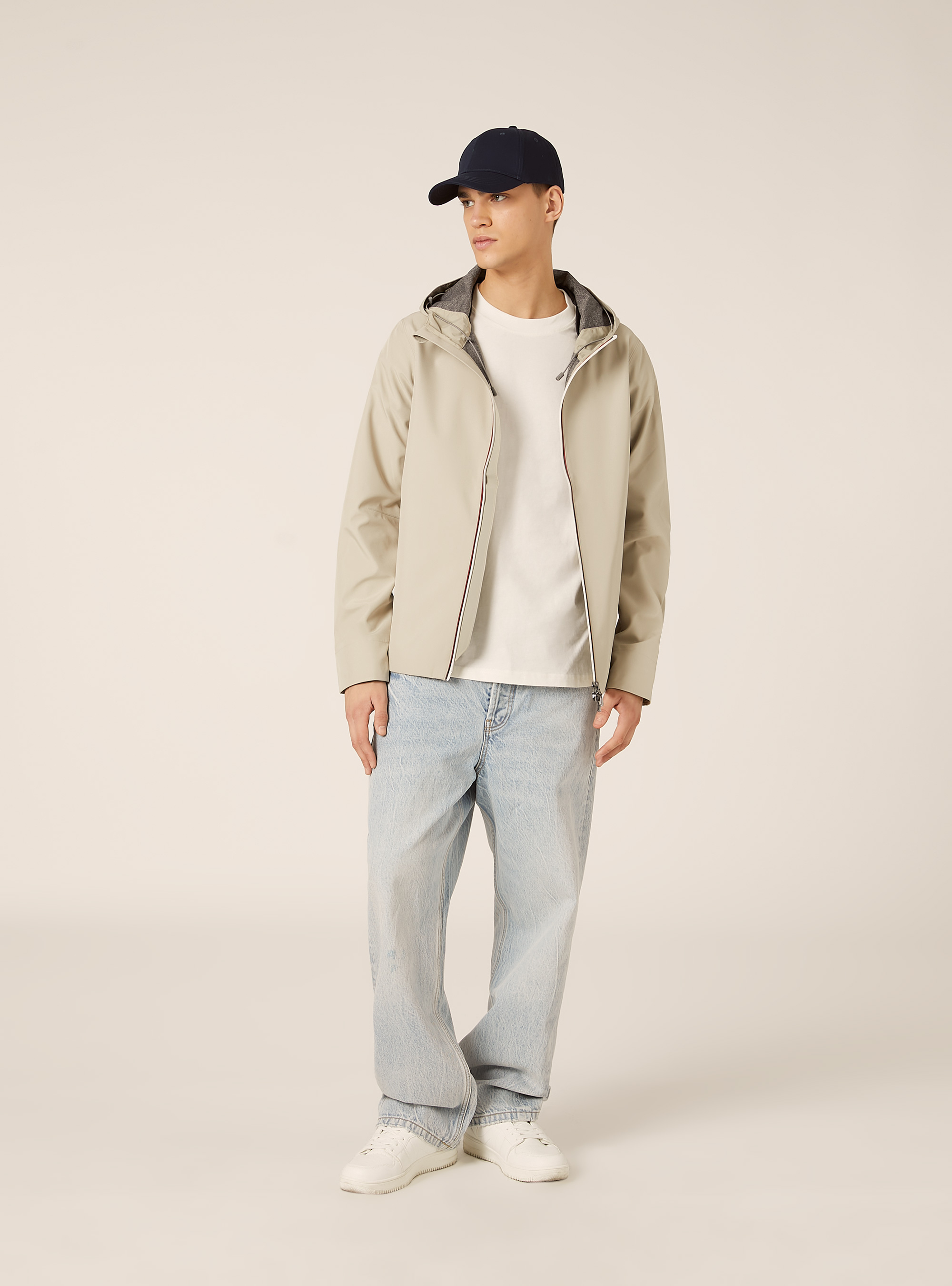 Giubbotto con cappuccio  antivento, CR3 CREAM LIGHT