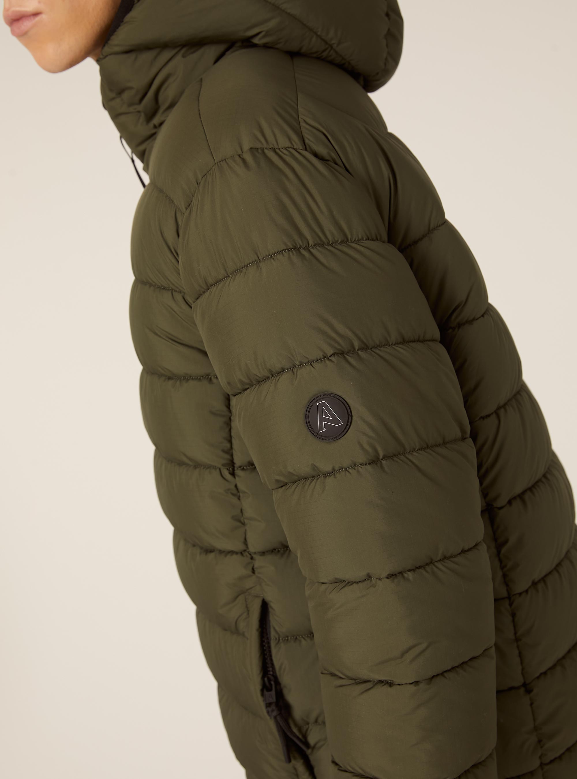Padded jacket with hood, KY2 KAKY MEDIUM