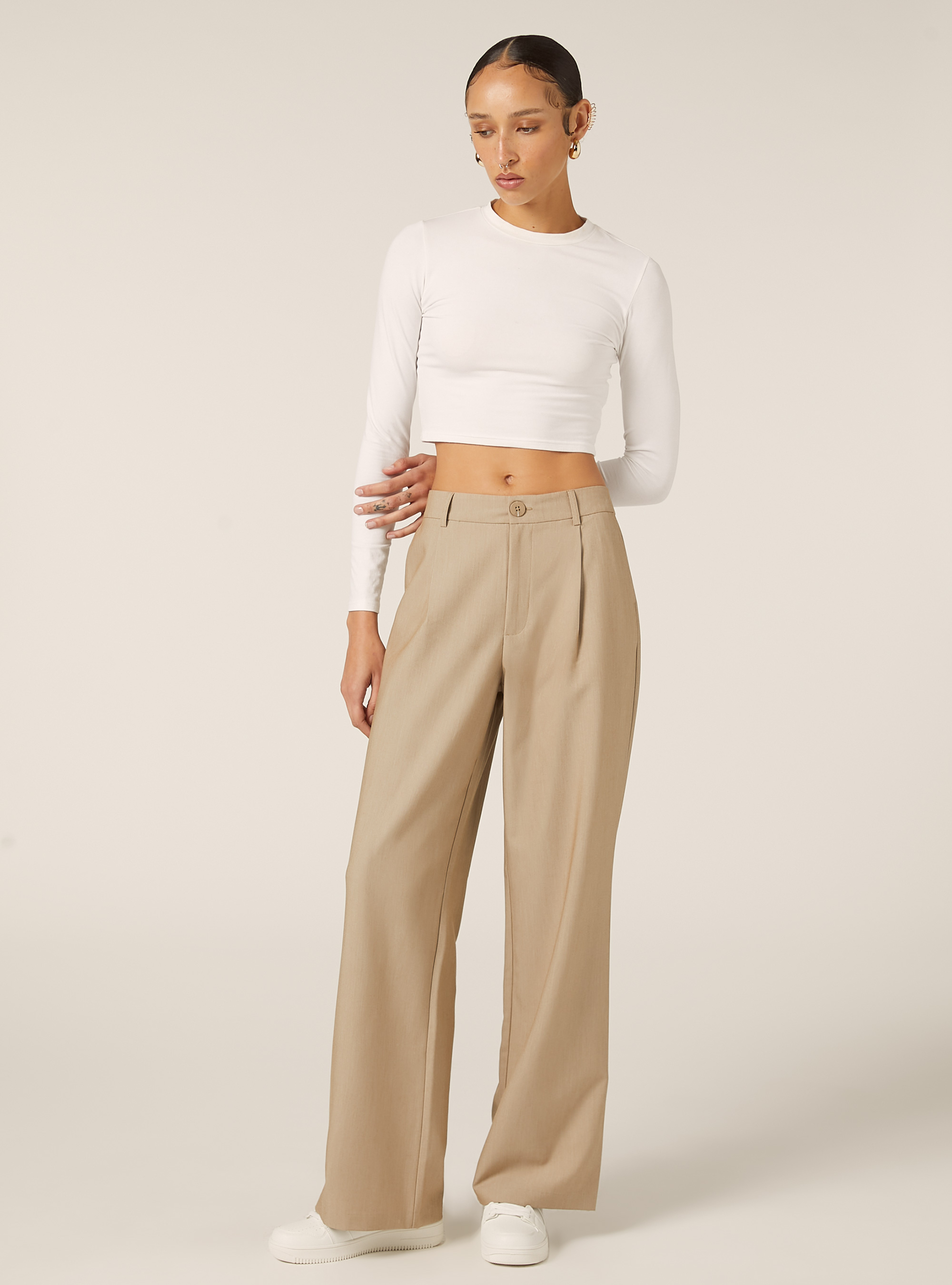 Tailored trousers with pleats, BG3 BEIGE LIGHT