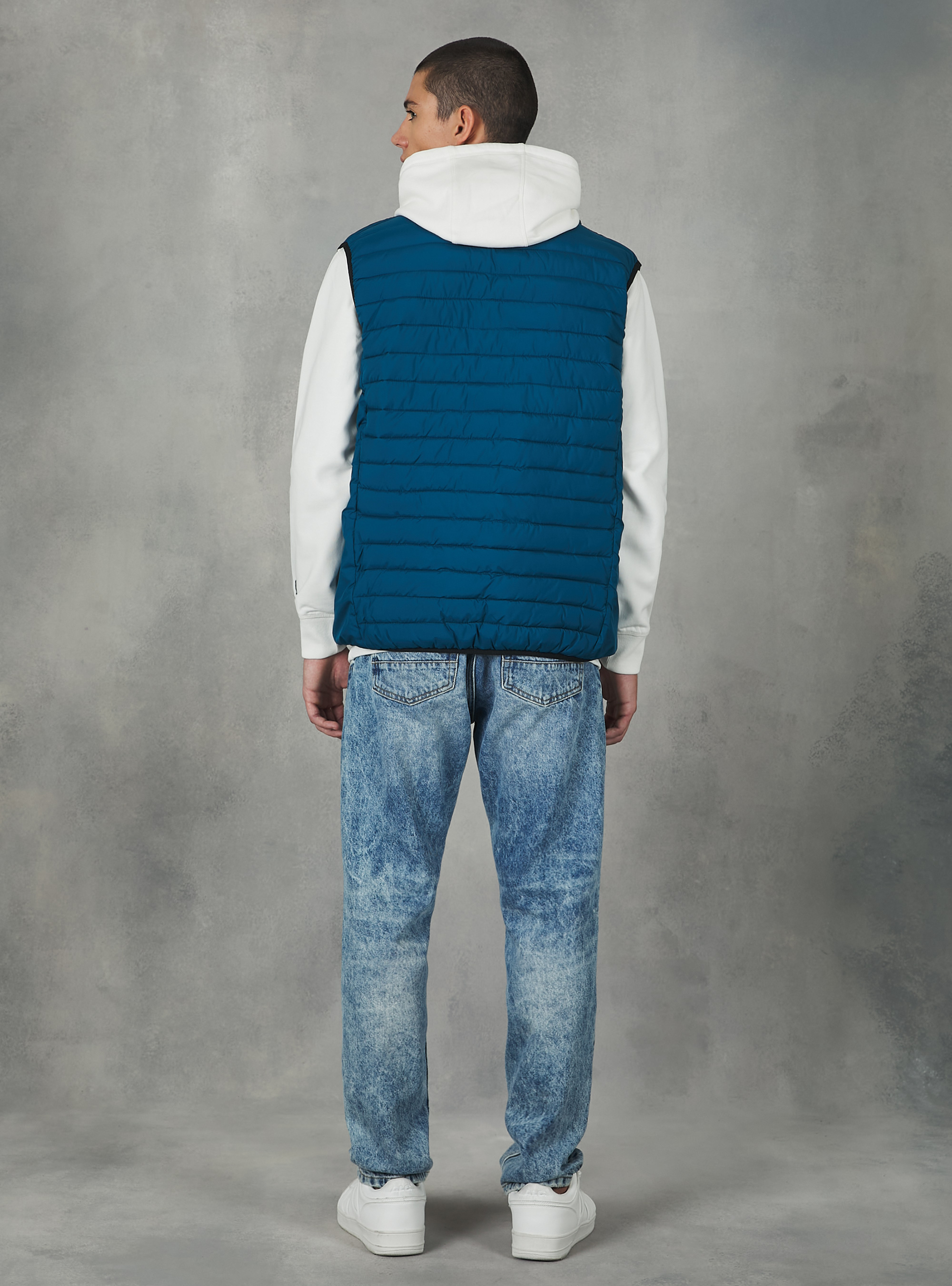 Padded sleeve jacket with contrasting zip, OB2 BLUE OIL MED.