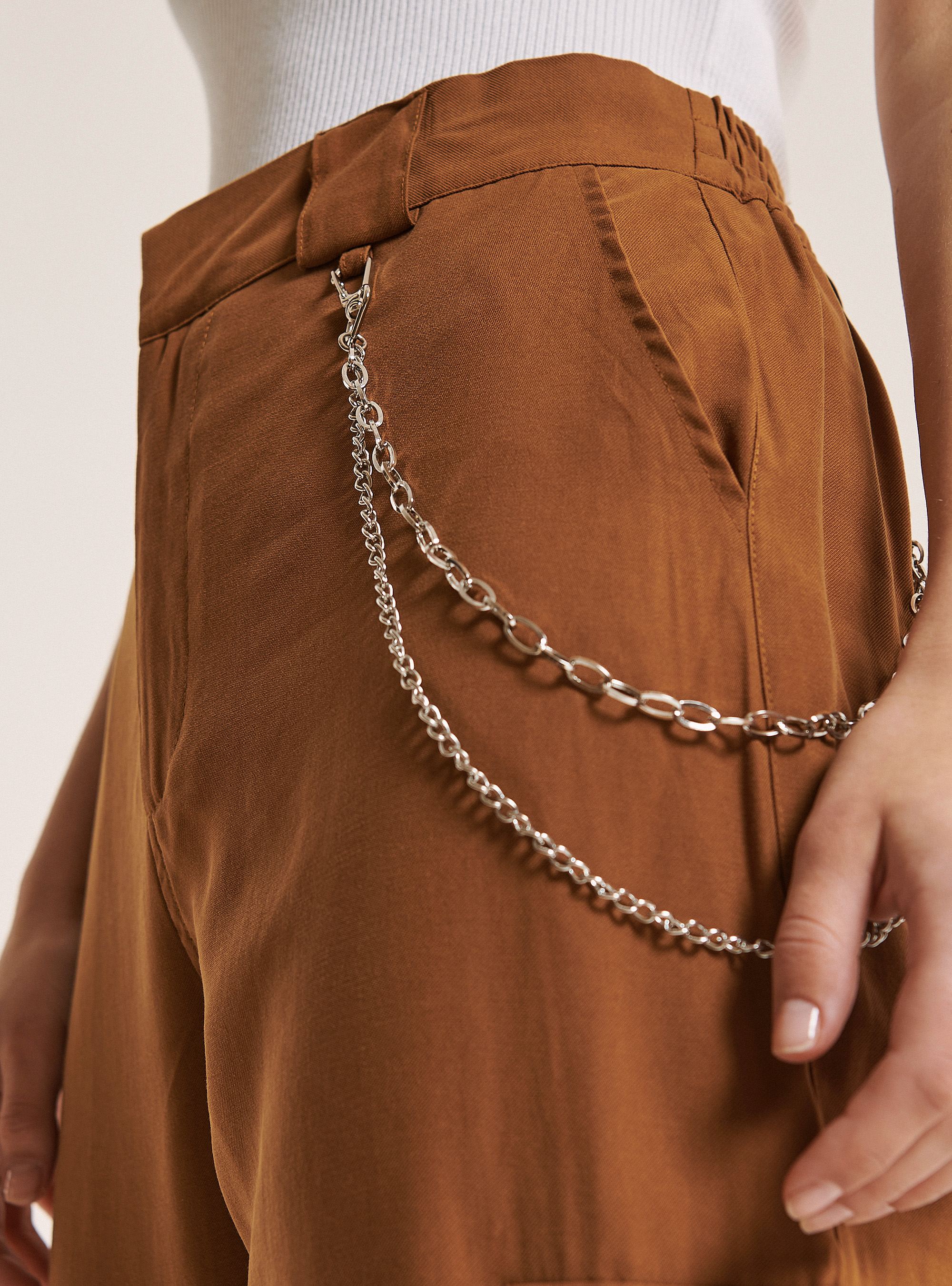 Komfort-Fit Hose mit Seitentaschen und Kette, C5572 TOBACCO