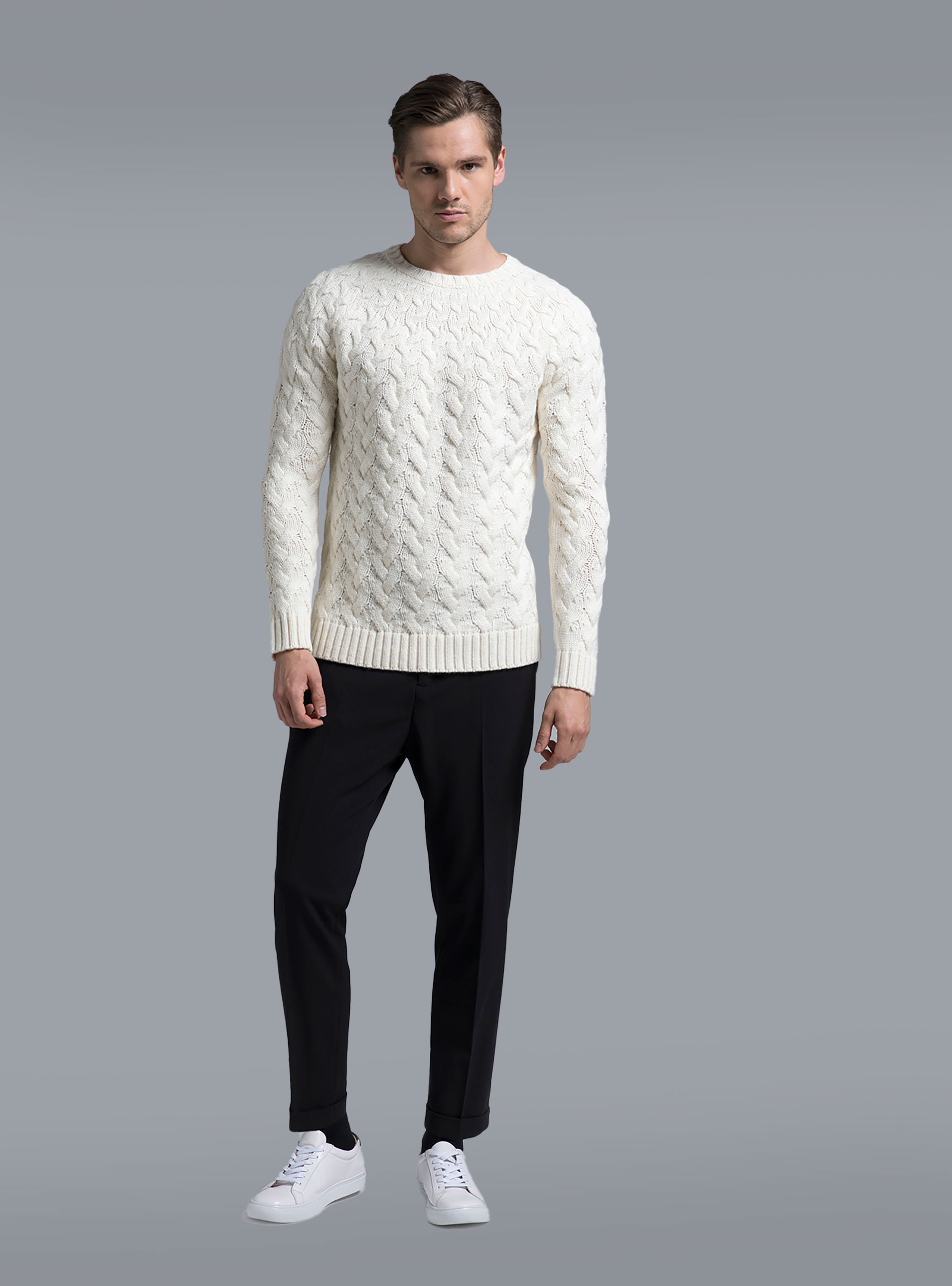 Maglia con trecce, CR&Atilde; ME