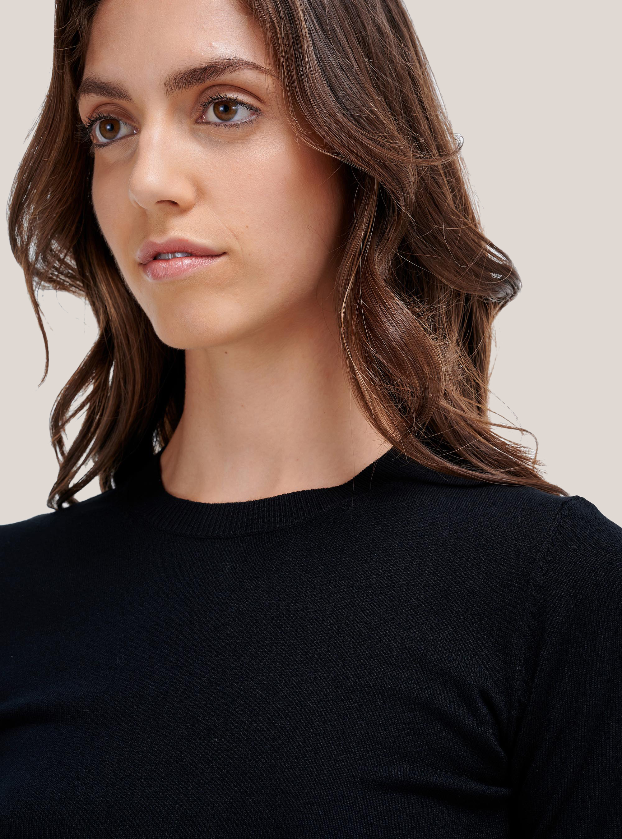 Pull court ras du cou, C101 BLACK