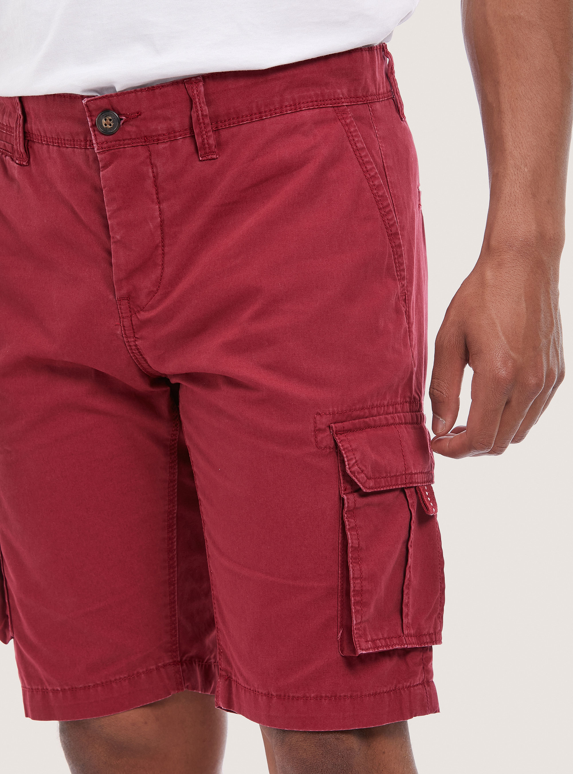Cotton bermuda shorts with large pockets, BORDEAUX