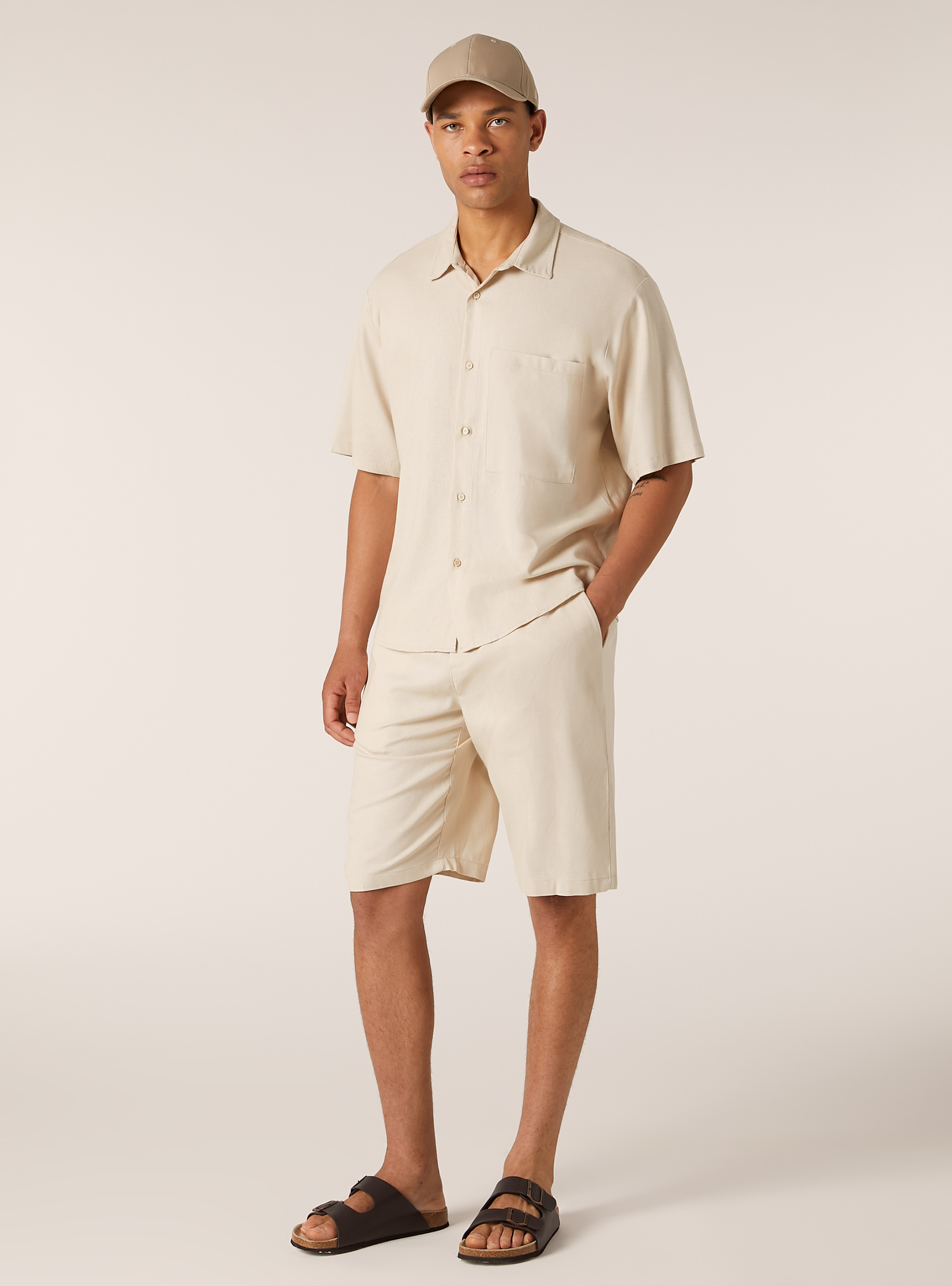 Chemise en lin m&eacute;lang&eacute; avec poche poitrine, BG2 BEIGE MEDIUM
