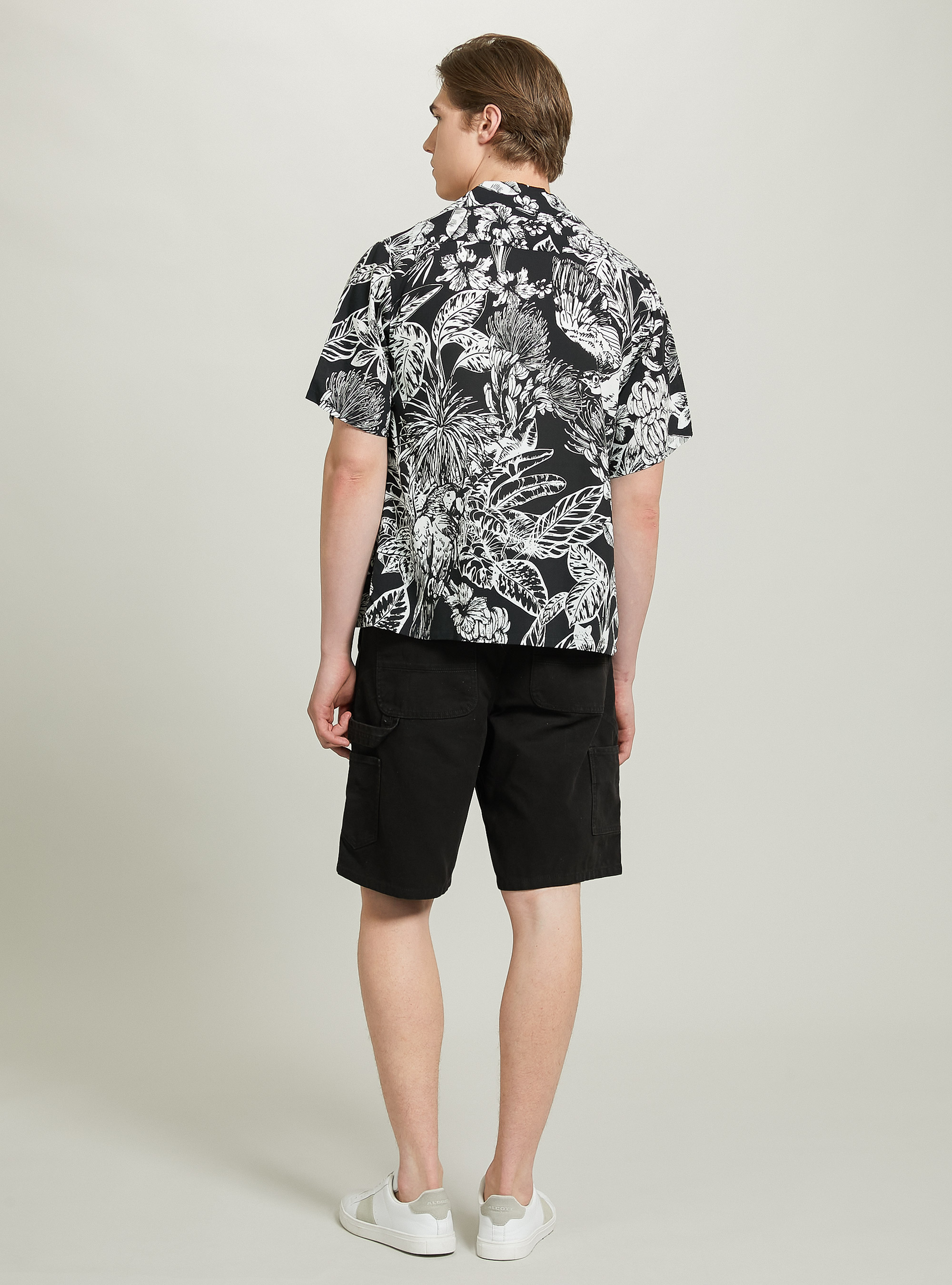Short-sleeved shirt with print, BK1 BLACK