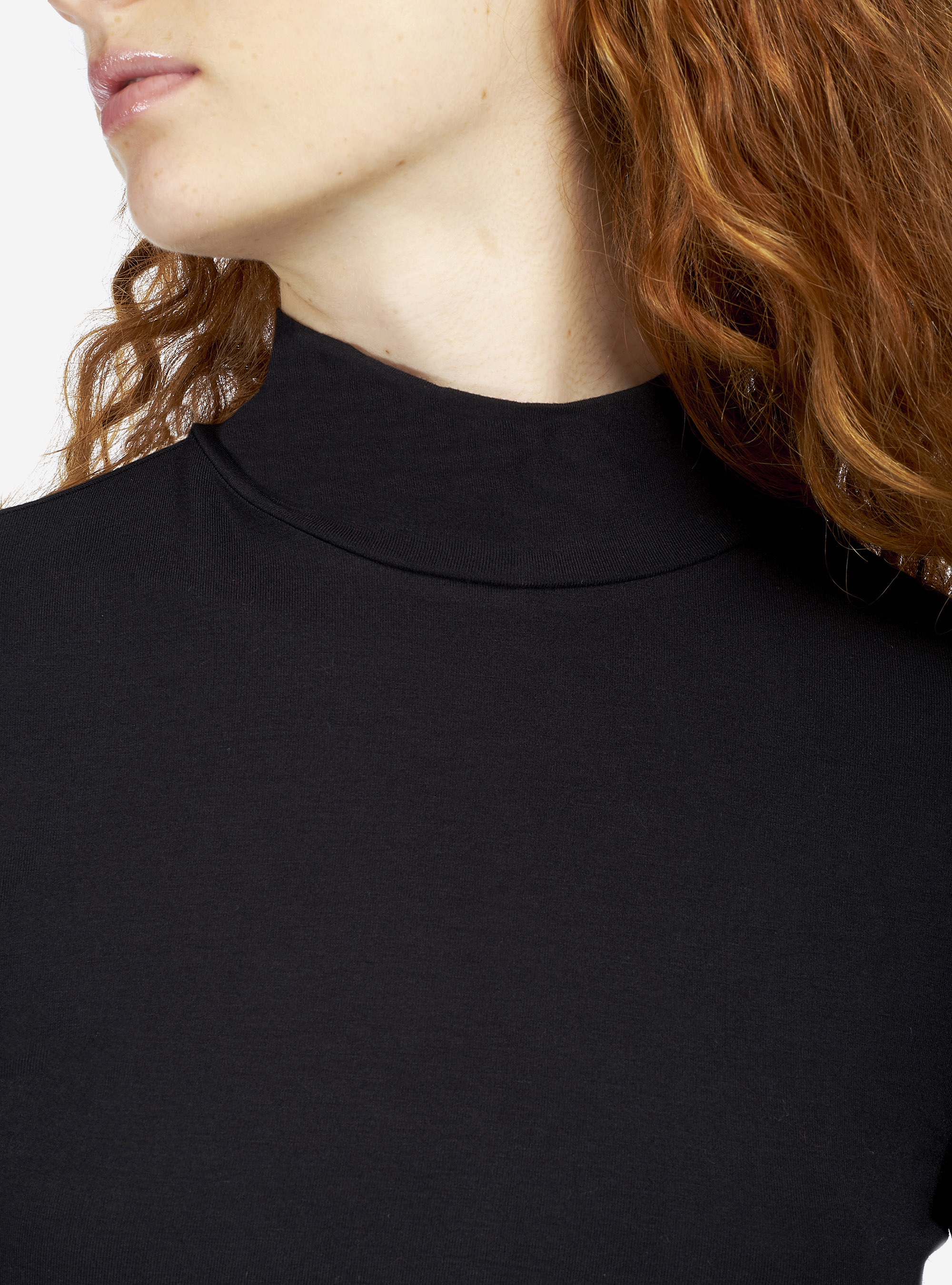 T-shirt phosphorescente &agrave; col roul&eacute;, C101 BLACK