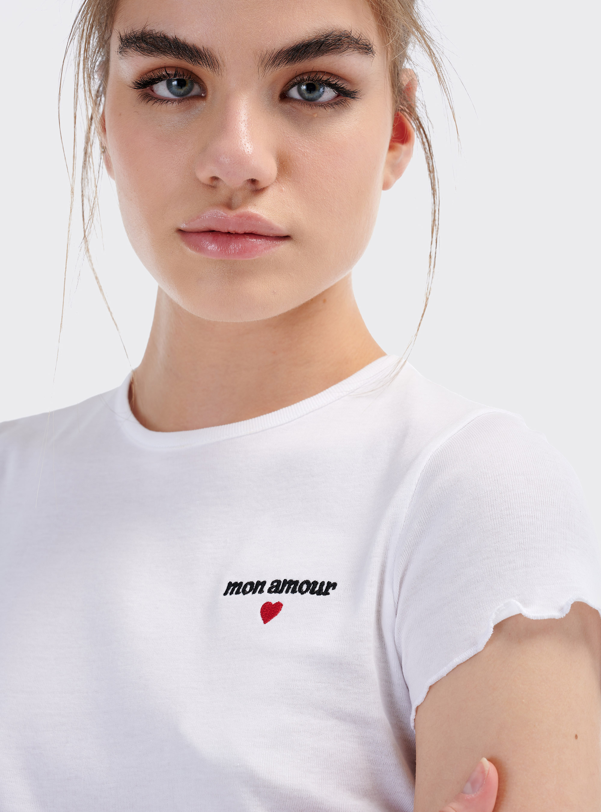 Maglietta cropped con ricamo, WHITE