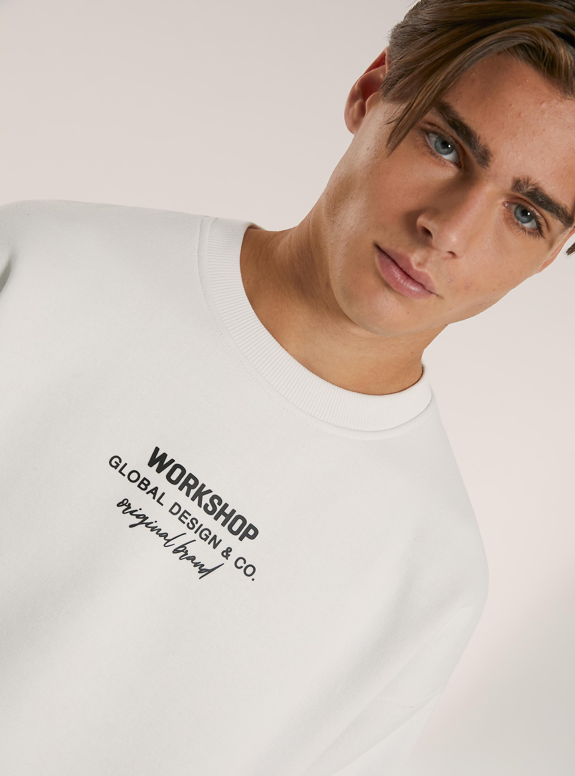 Boxy fit sweatshirt with Workshop print, WH2 WHITE
