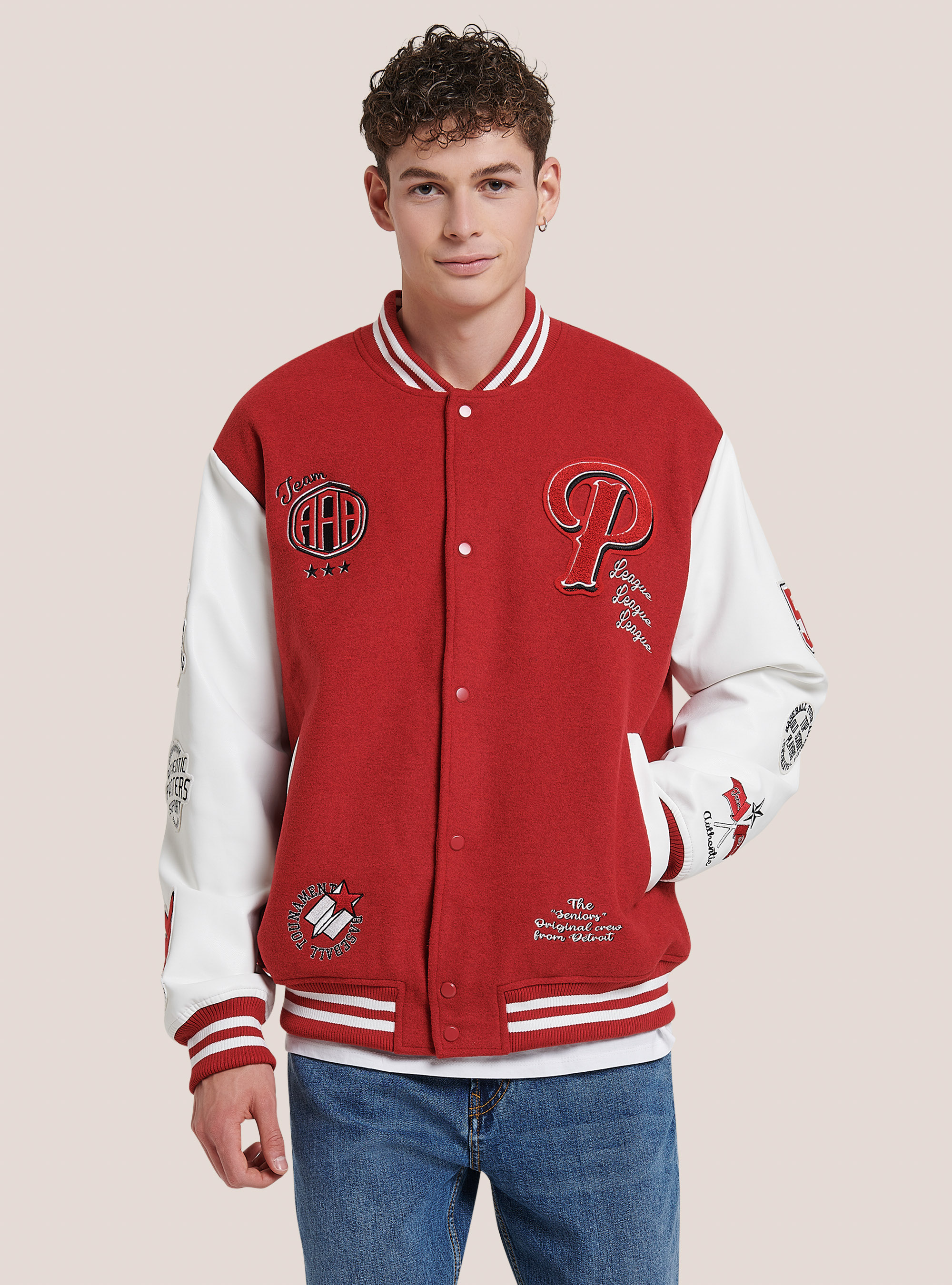 Bomber con maniche in ecopelle e patches, RED