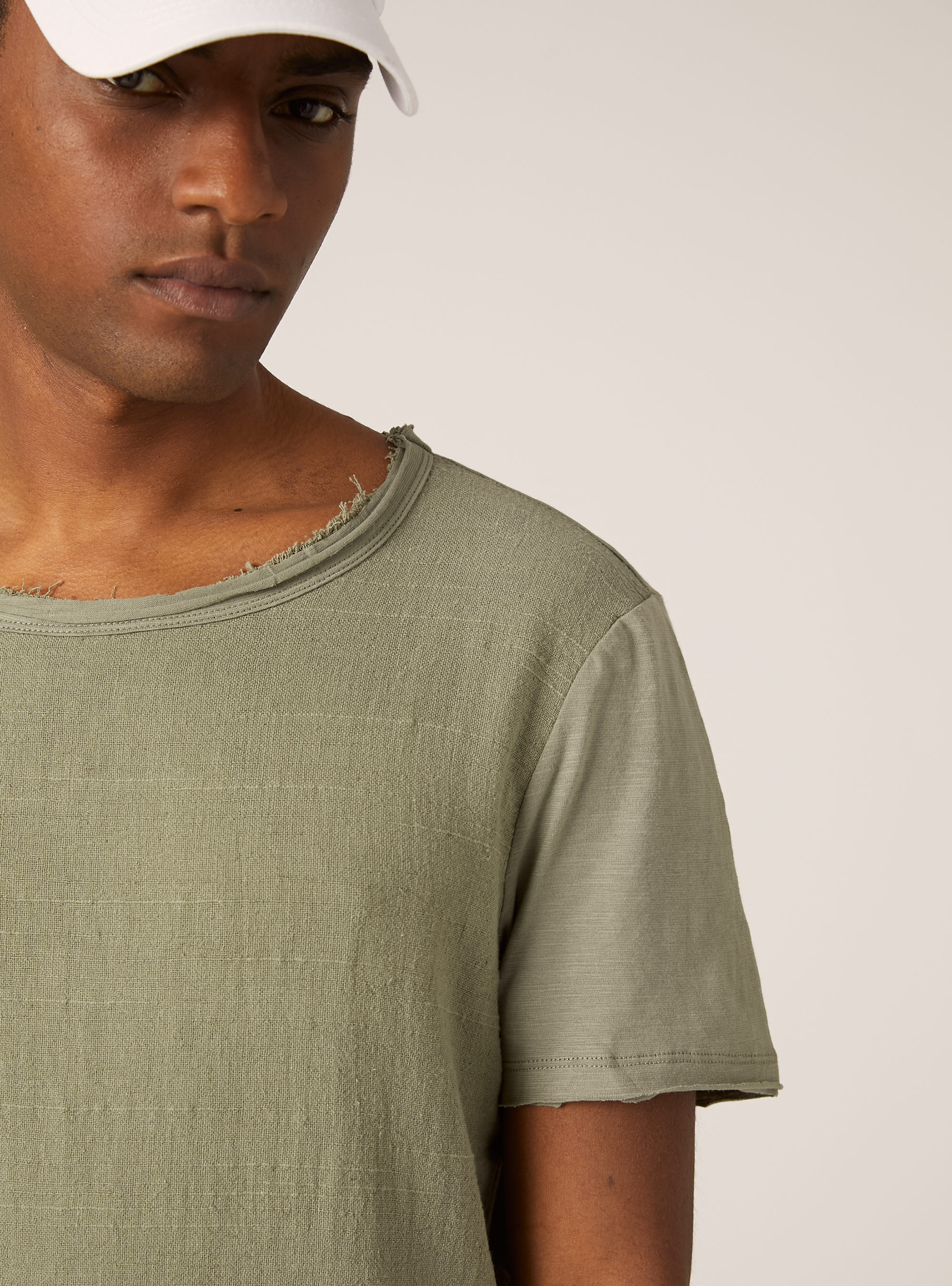 Camiseta de manga corta de mezcla de lino, KY2 KAKY MEDIUM