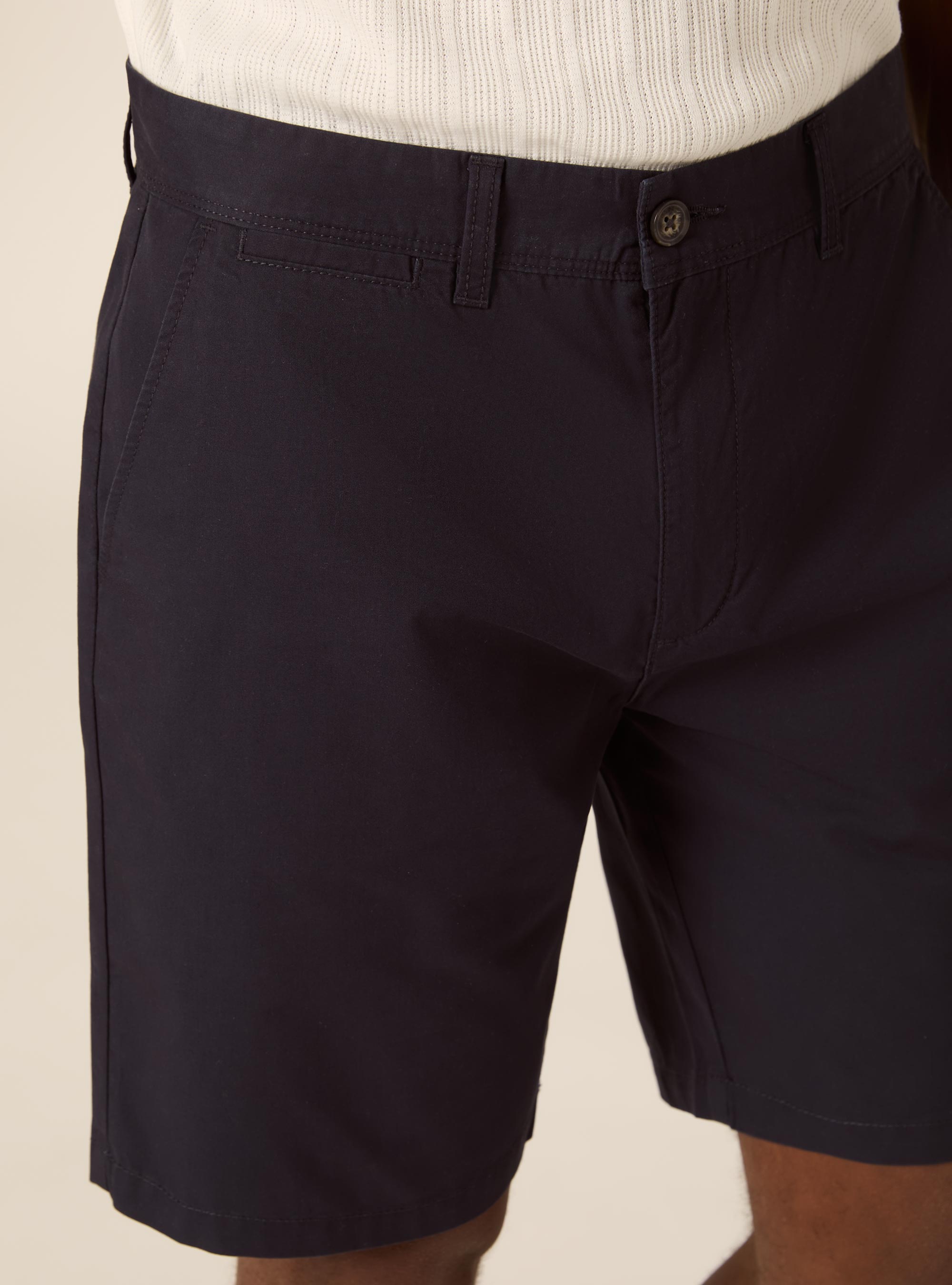 Bermudas de sarga de ajuste liso, NA1 NAVY DARK