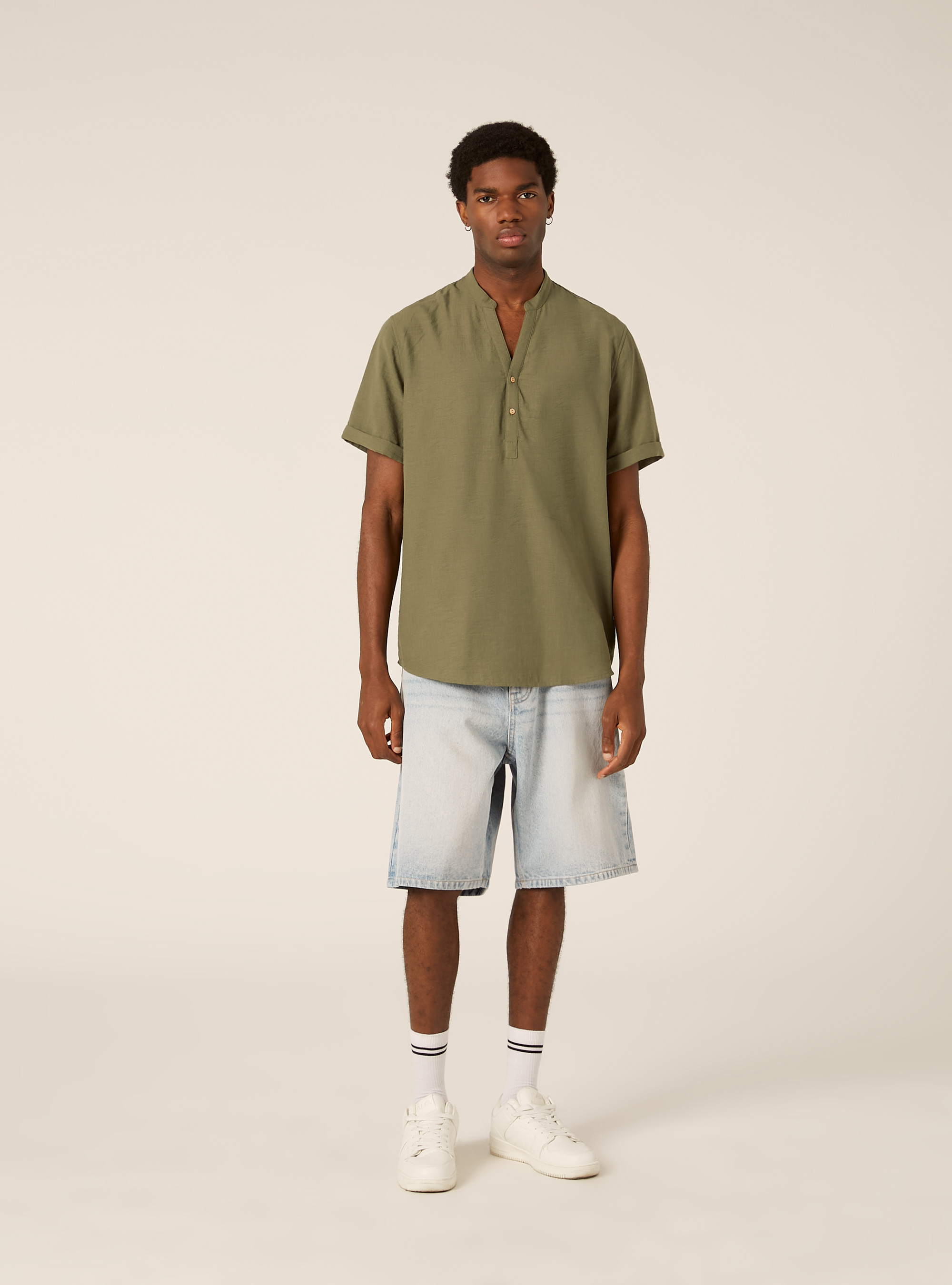 Mandarin collar shirt, KY2 KAKY MEDIUM