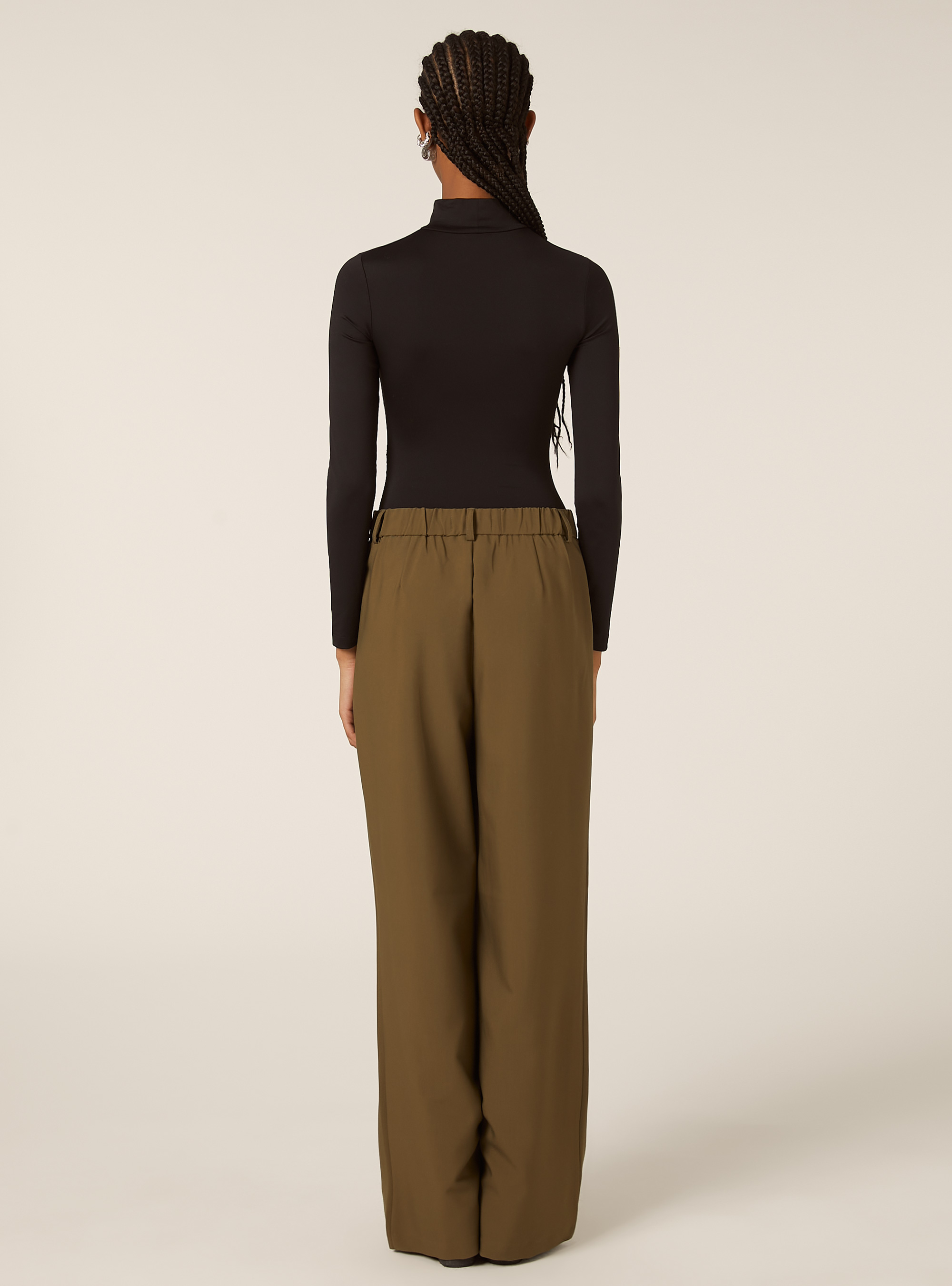 Tailored trousers with pleats, KY2 KAKY MEDIUM