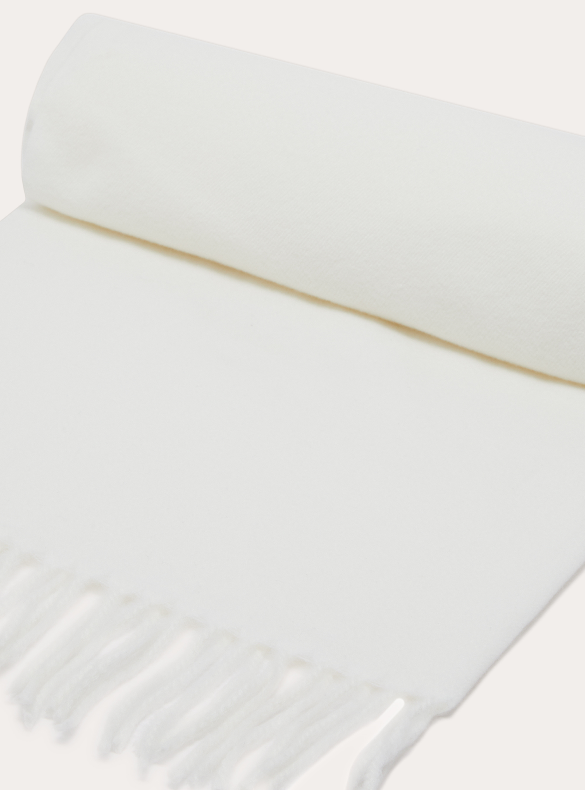 Sciarpa tinta unita con frange, WH2 WHITE