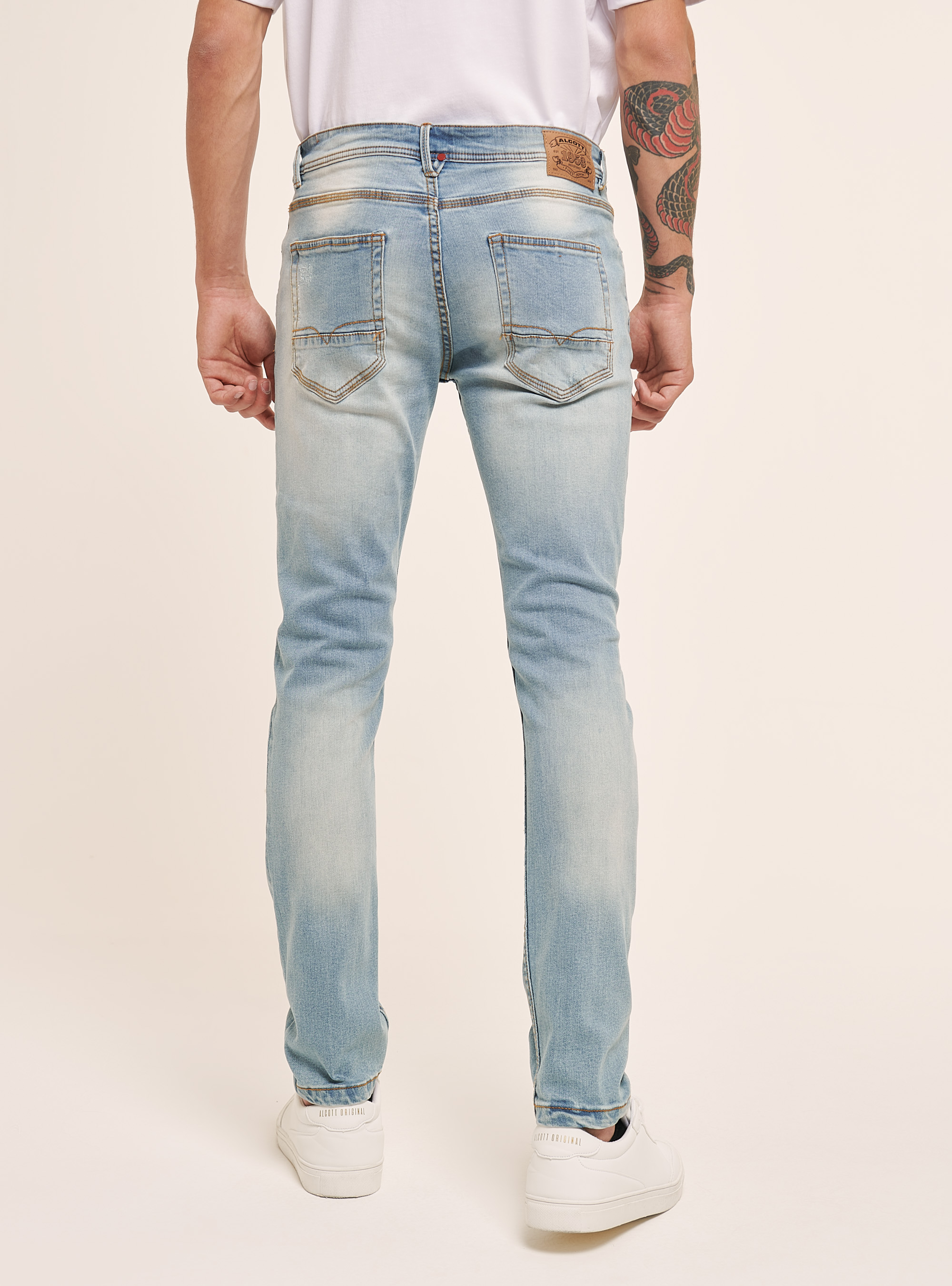Jeans skinny fit avec déchirures, C272 BLUE