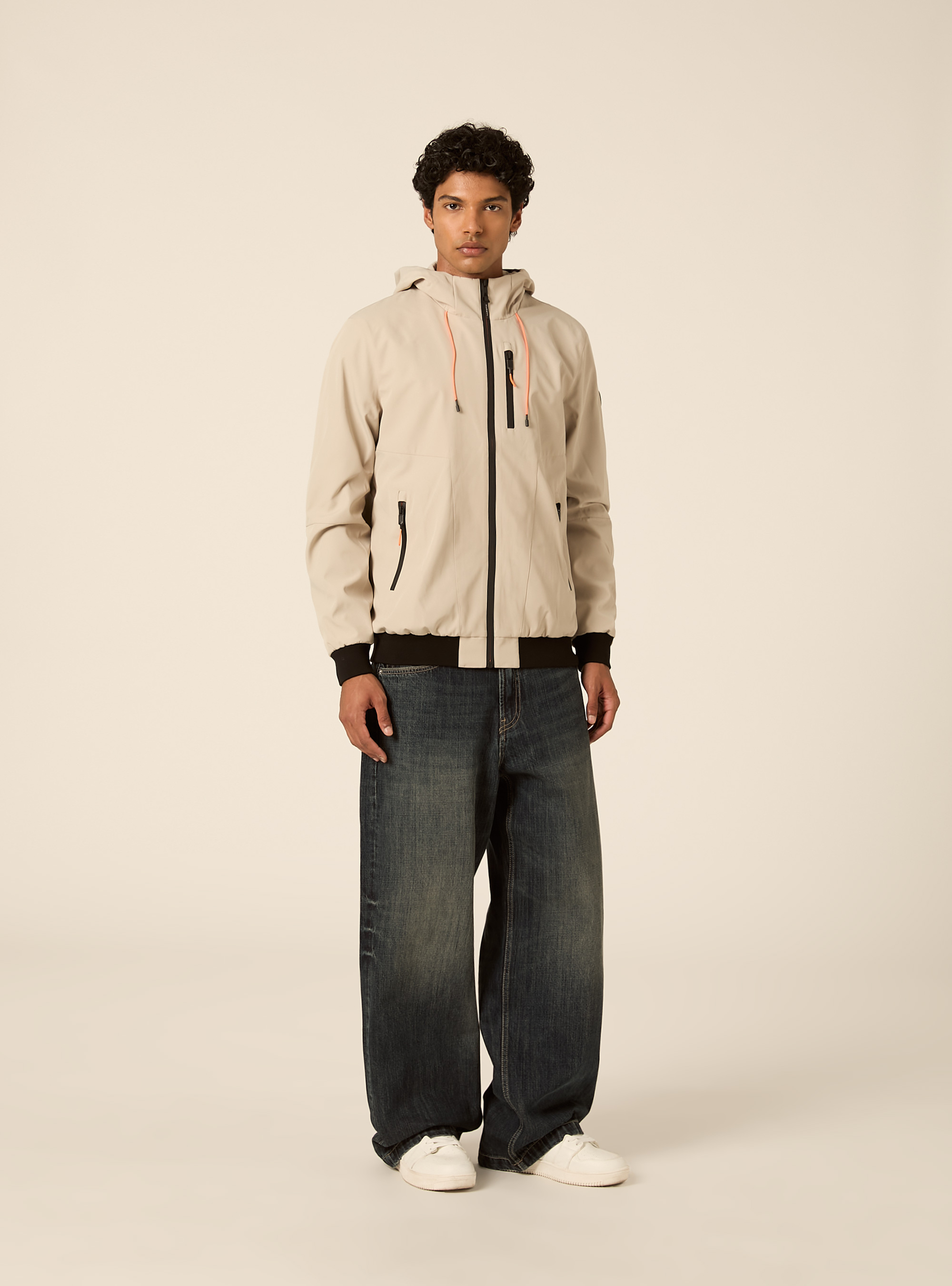 Bomber antivento con cappuccio, CR3 CREAM LIGHT