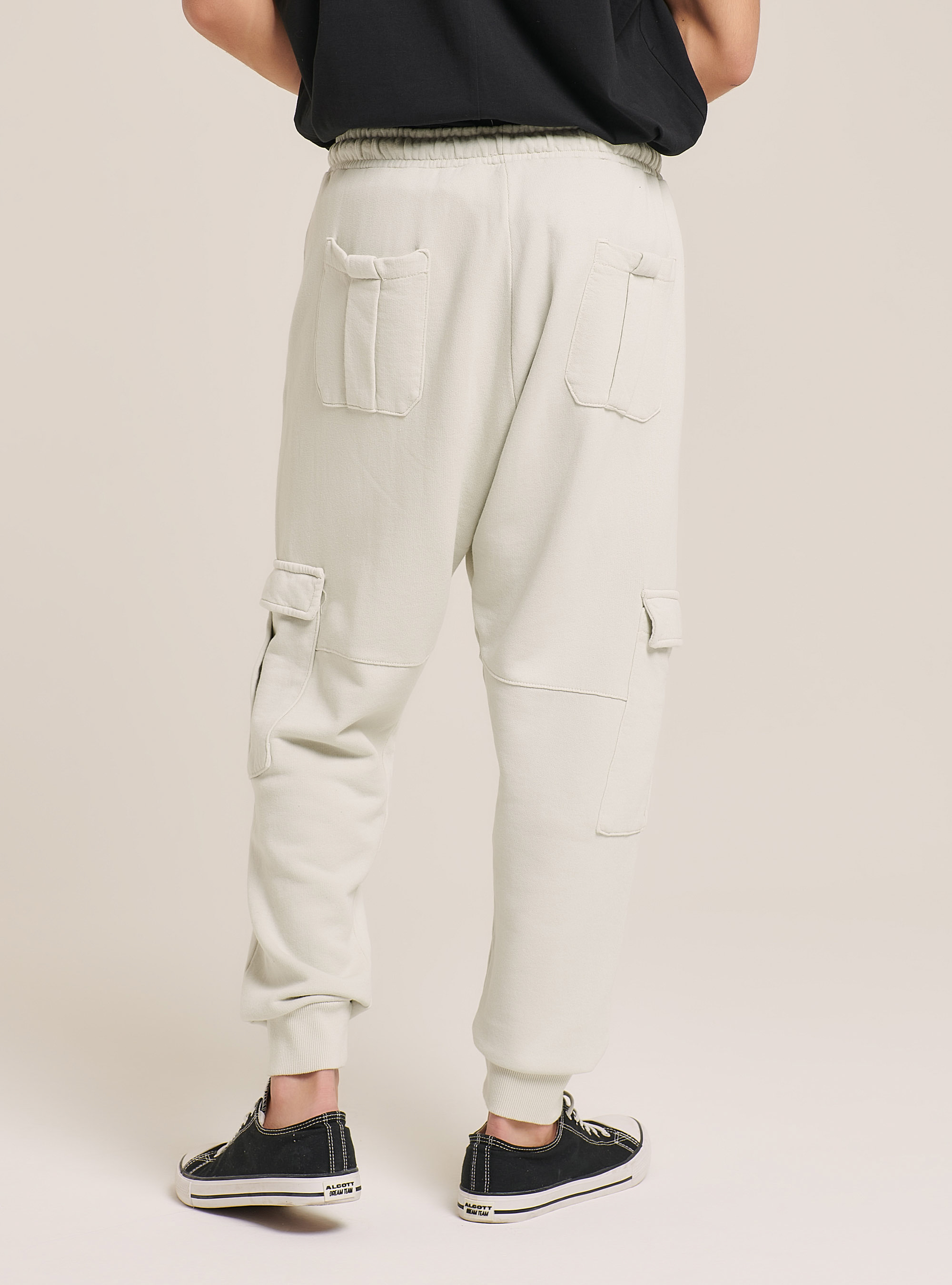 Jogger trousers with large pockets, C141 CREAM