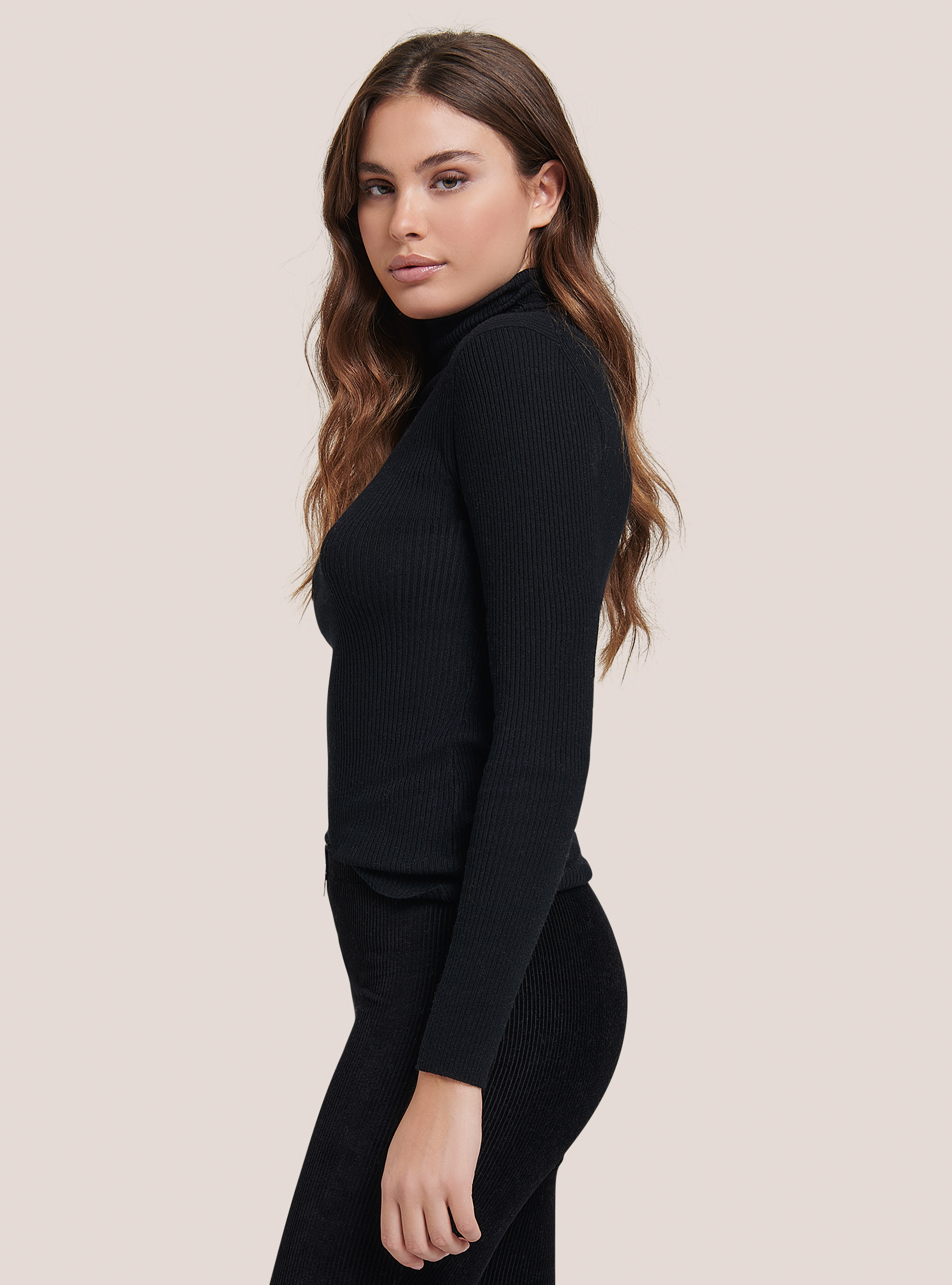 Maglia a collo alto a coste, BK1 BLACK