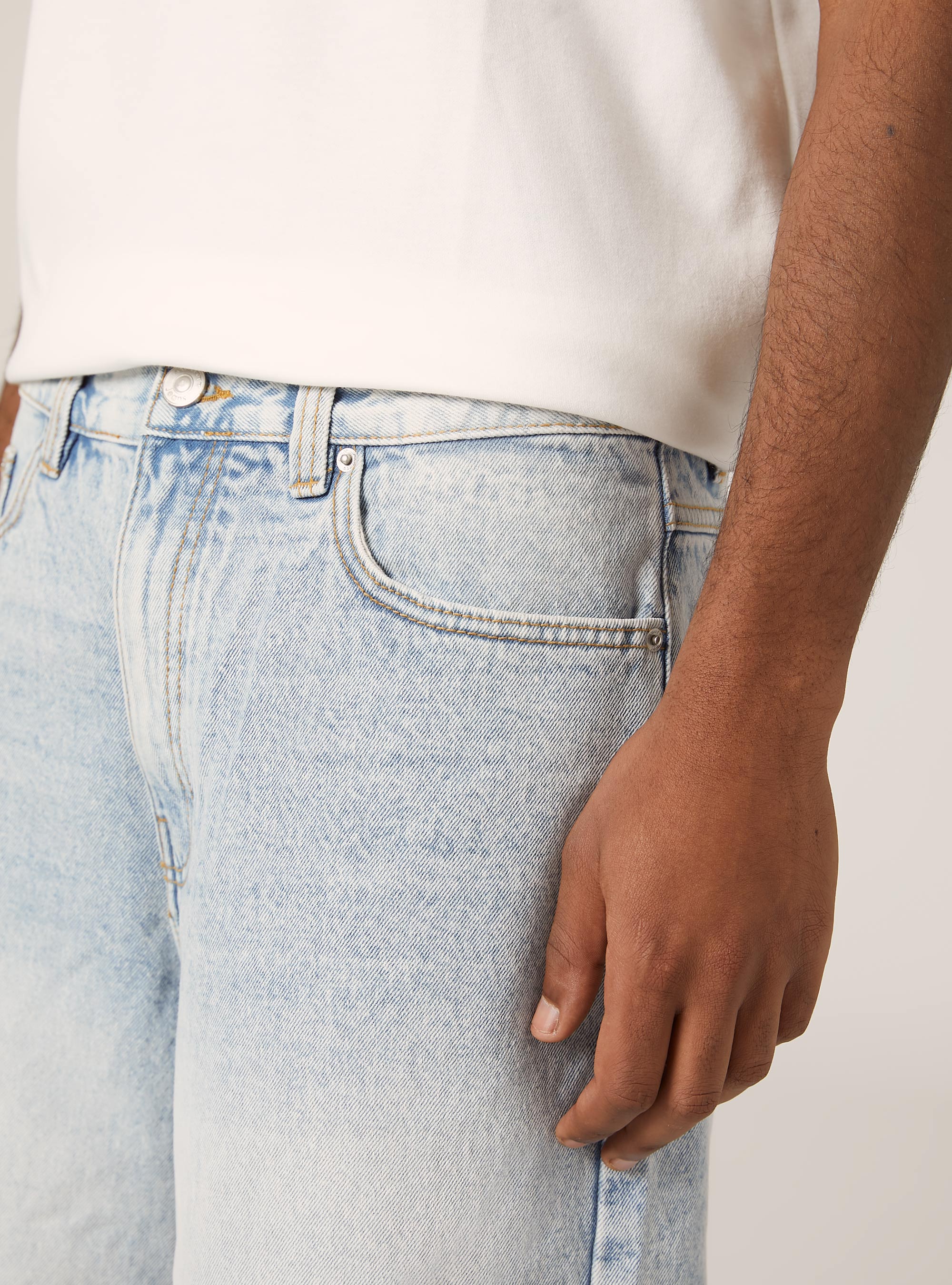 Bermuda loose fit en denim, D008 SUPER LIGHT BLUE