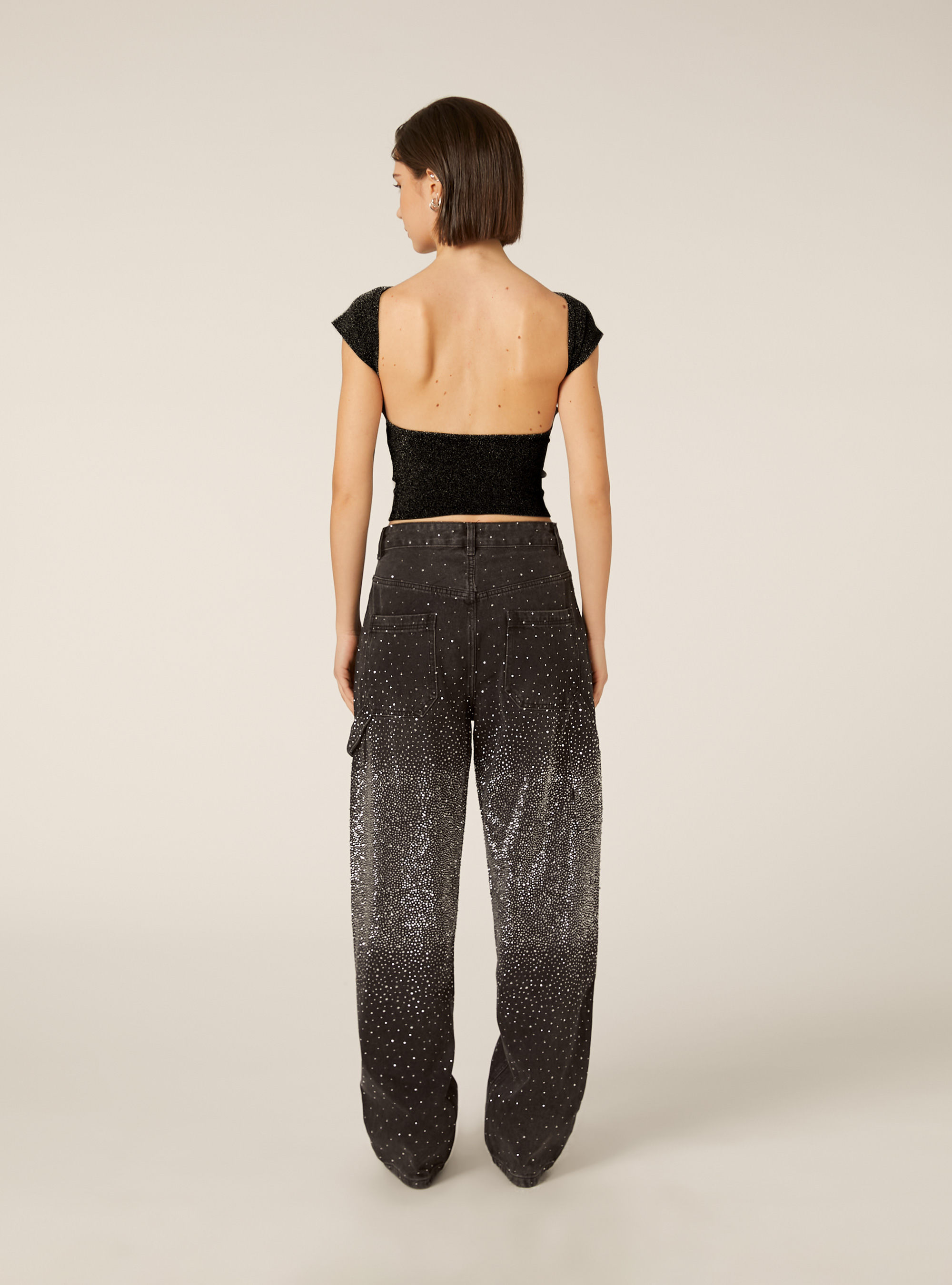 Camiseta metalizada con espalda descubierta, BK1 BLACK