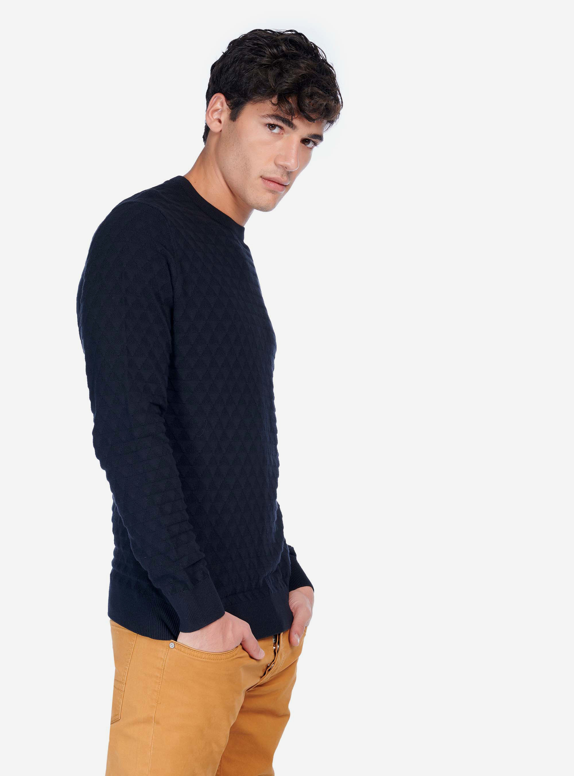BASIC PULLOVER, BLACK
