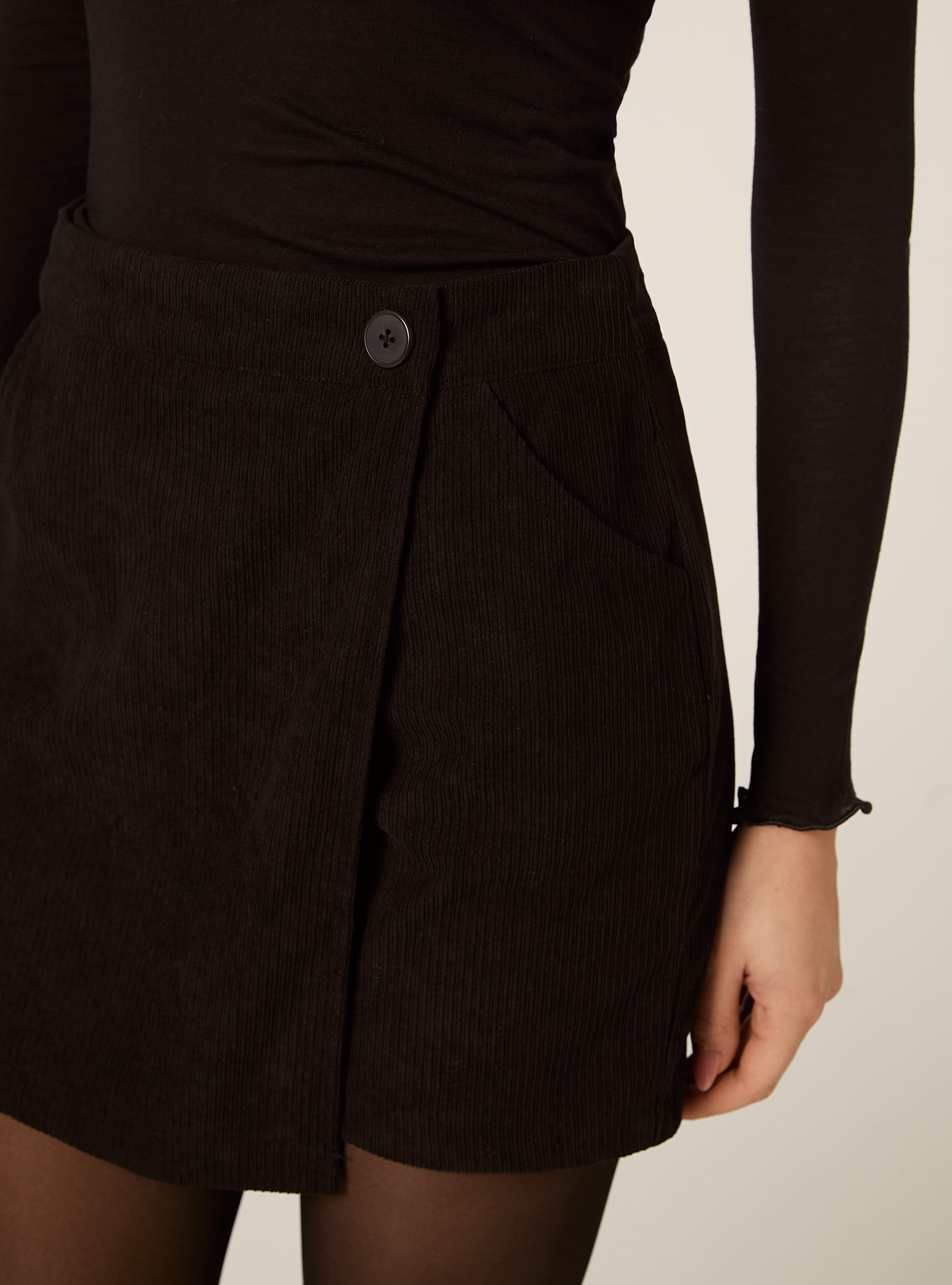 Skort in velluto a coste, BK1 BLACK