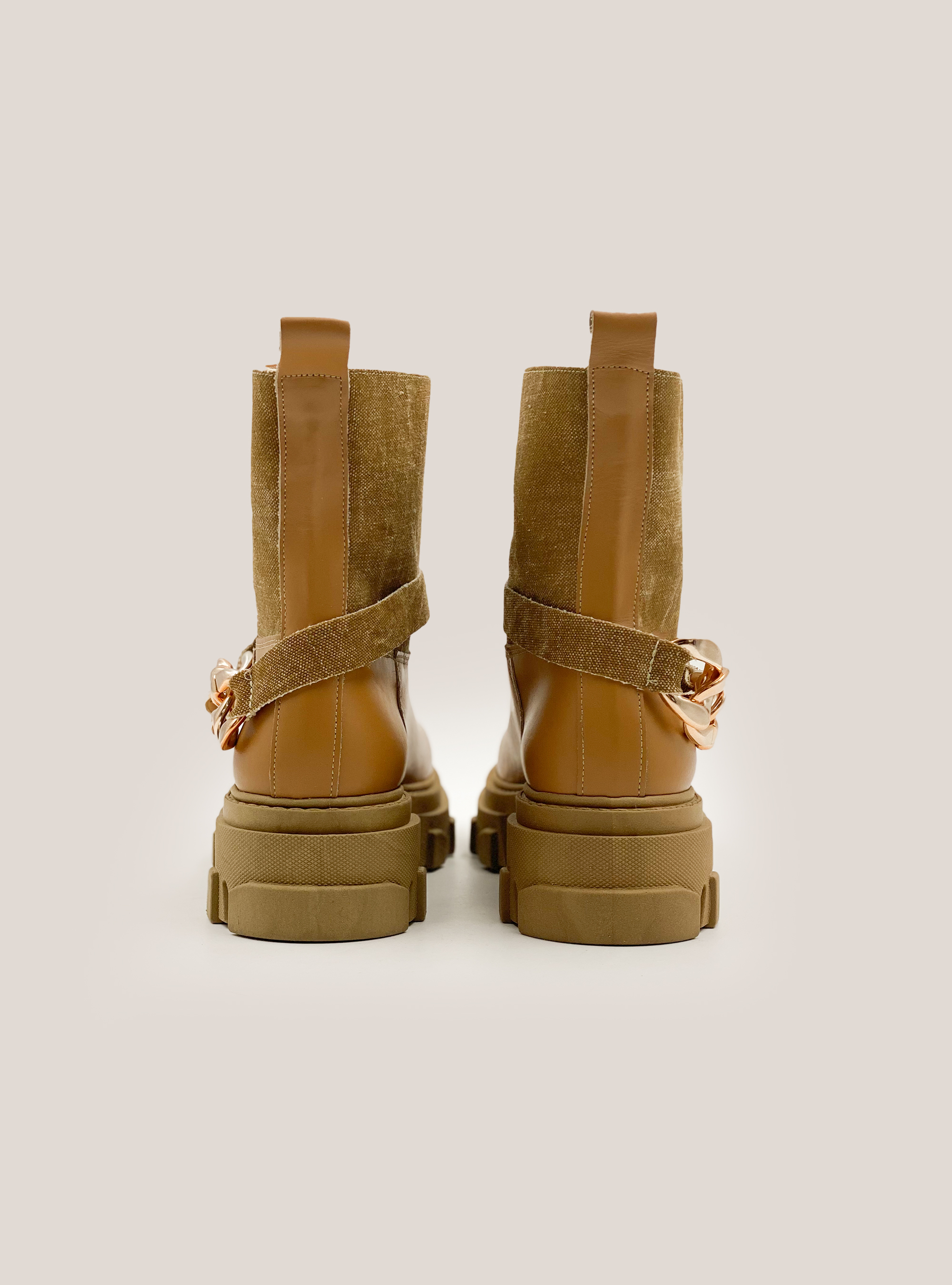 Stivaletto in pelle con inserto in tela, C5508 TOBACCO