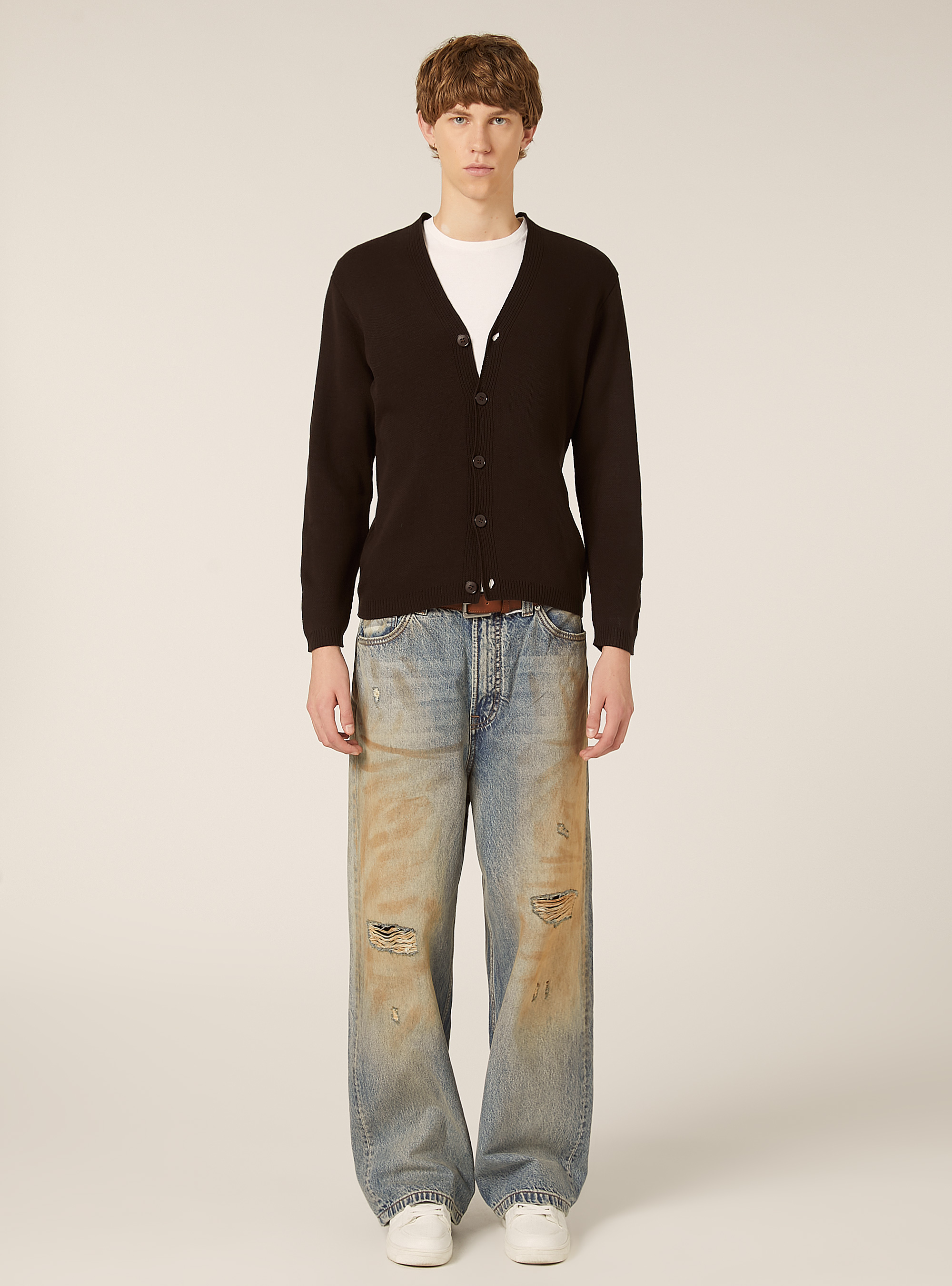 Knitted cardigan with V-neck, BR1 BROWN DARK